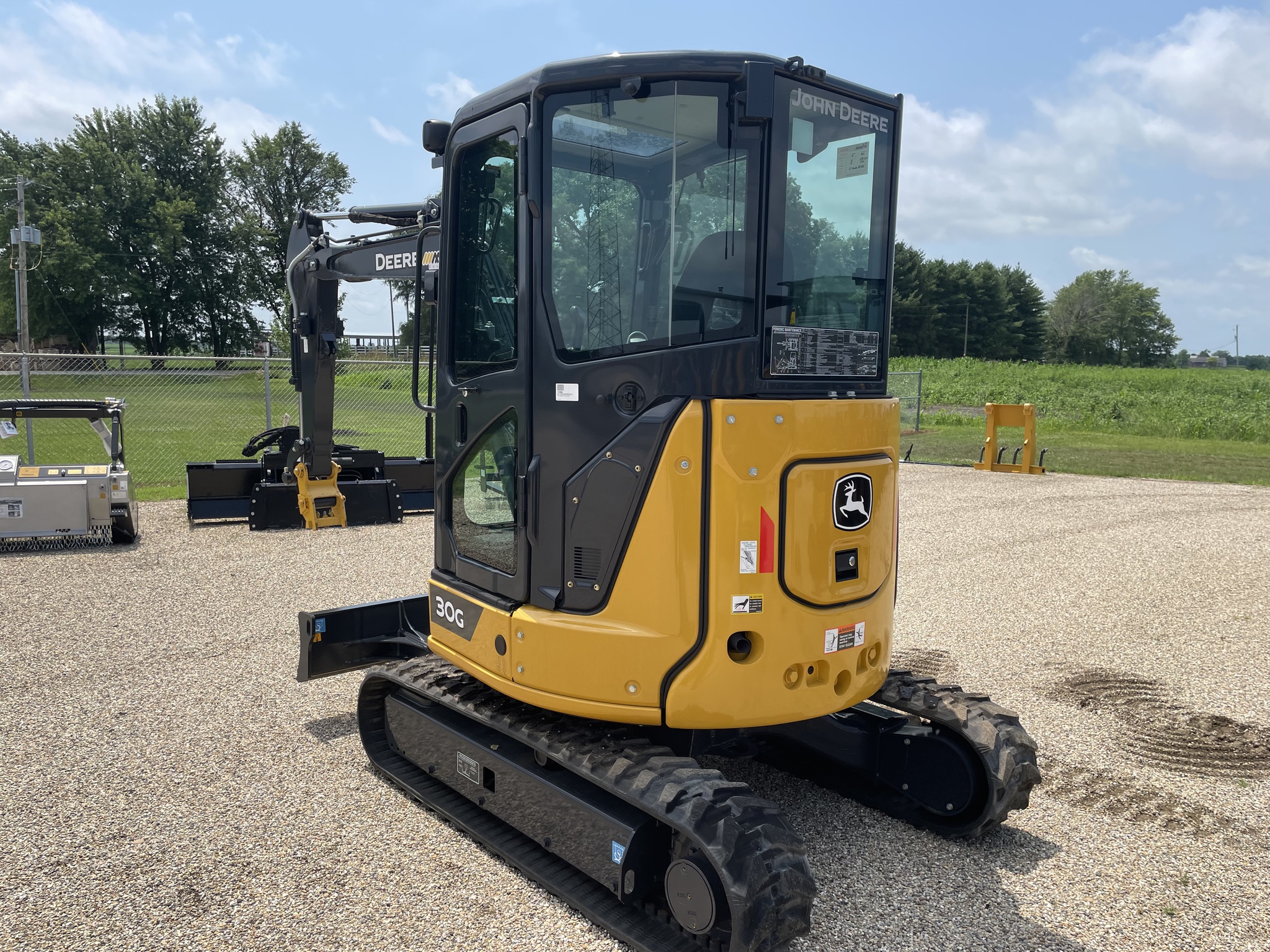2023 John Deere 30G Image 3