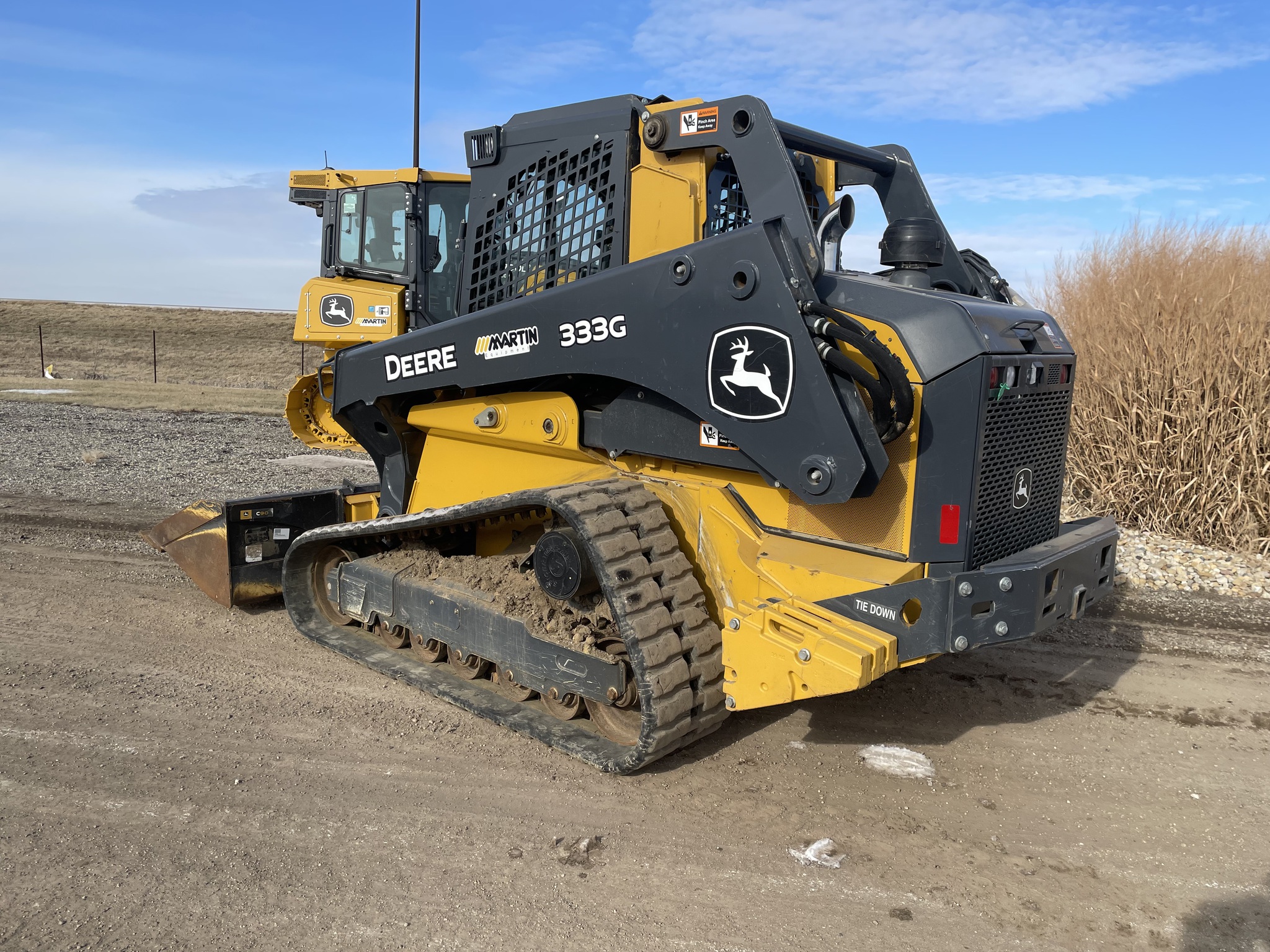 2022 John Deere 333G Image 6