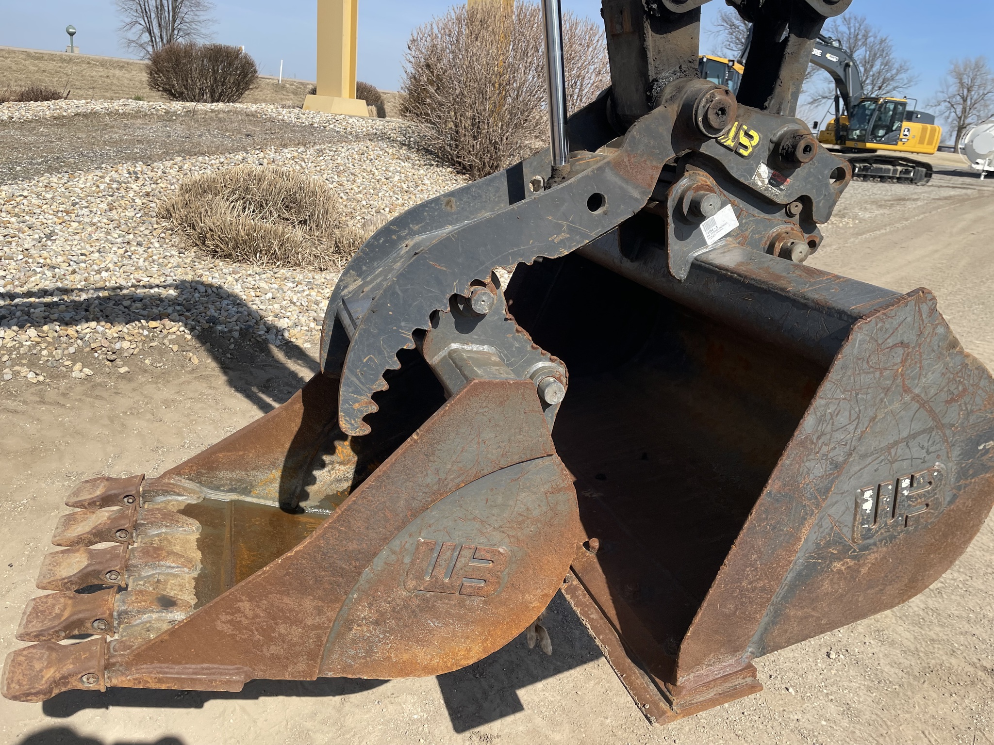 2023 John Deere 60G Image 8