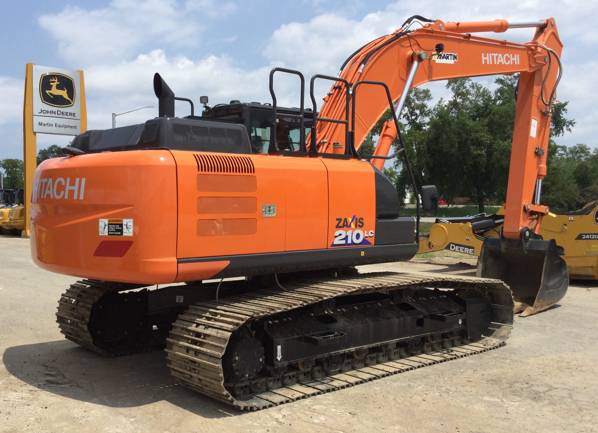 2021 Hitachi ZX210LC-6 Image 3
