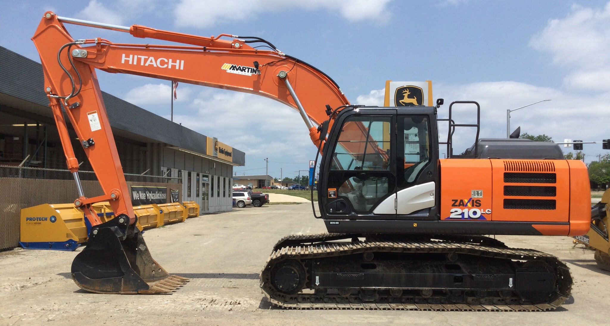 2021 Hitachi ZX210LC-6 Image 2