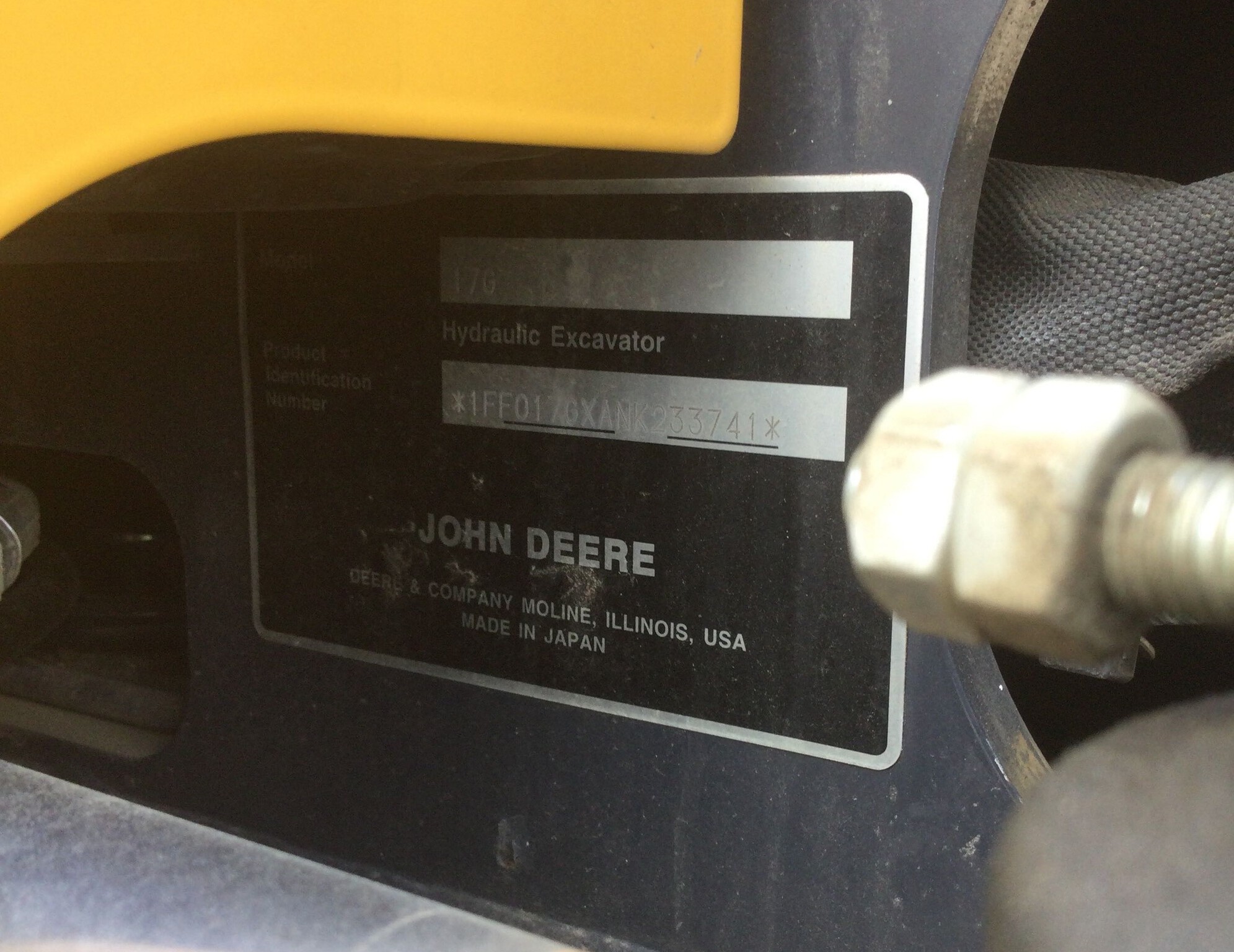 2023 John Deere 17G Image 10