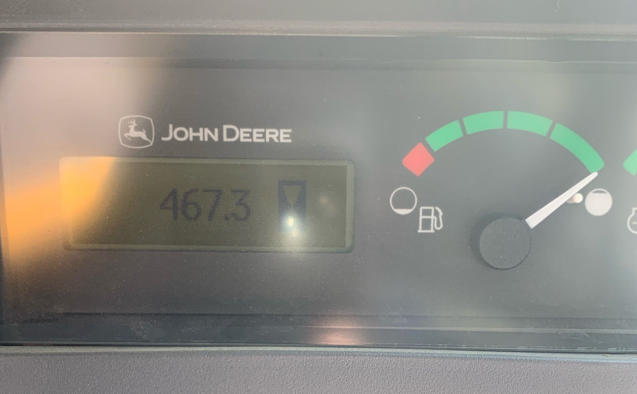 2023 John Deere 317G Image 10