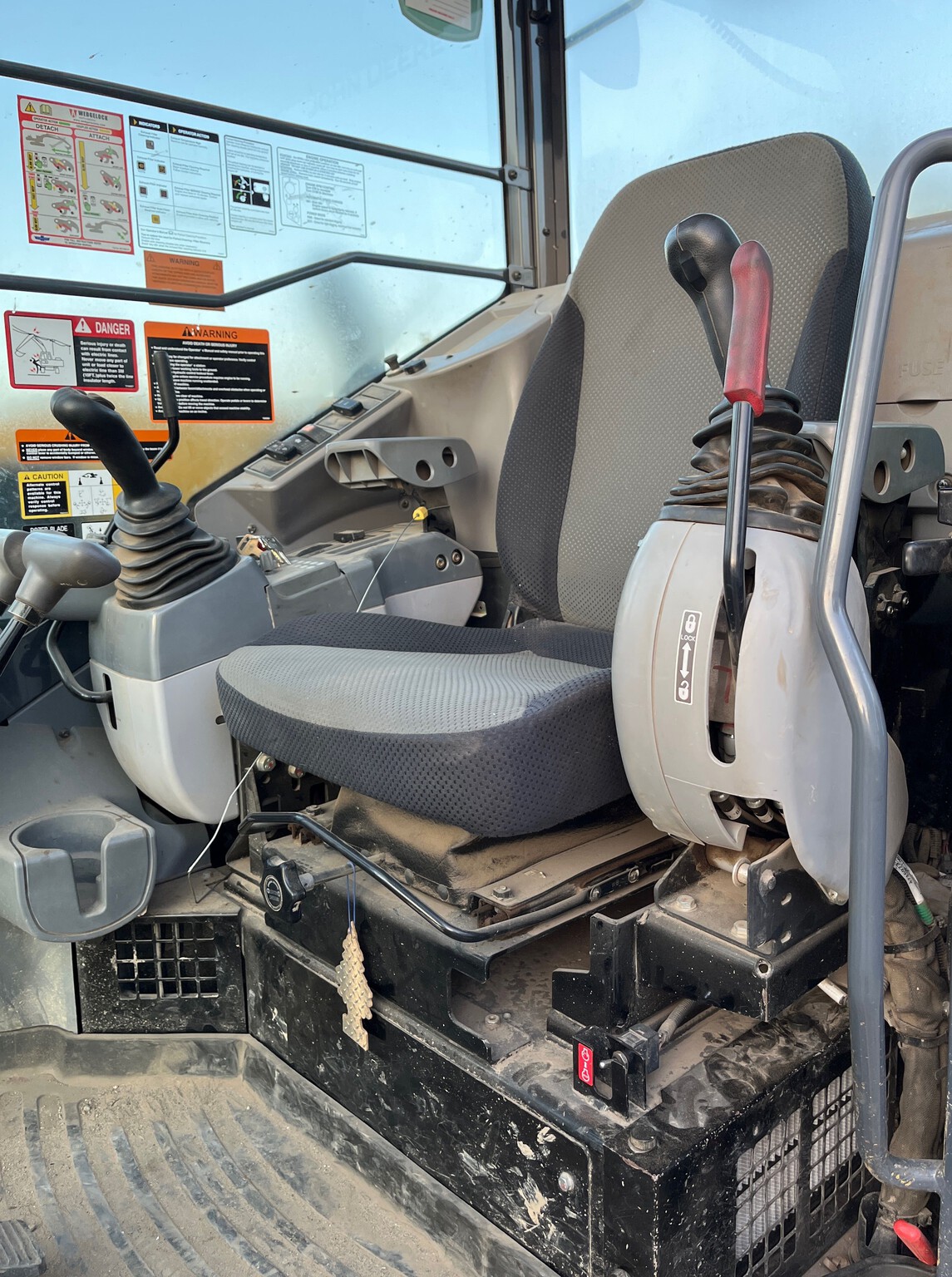2019 John Deere 85G Image 7
