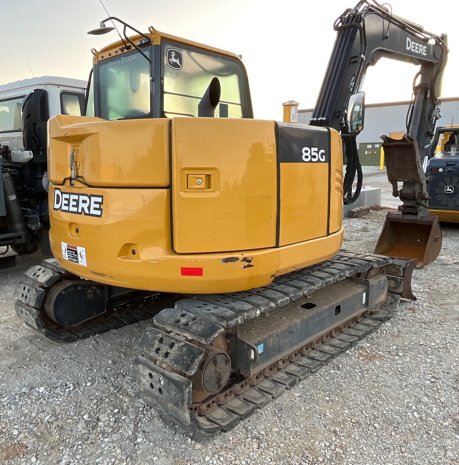 2019 John Deere 85G Image 4