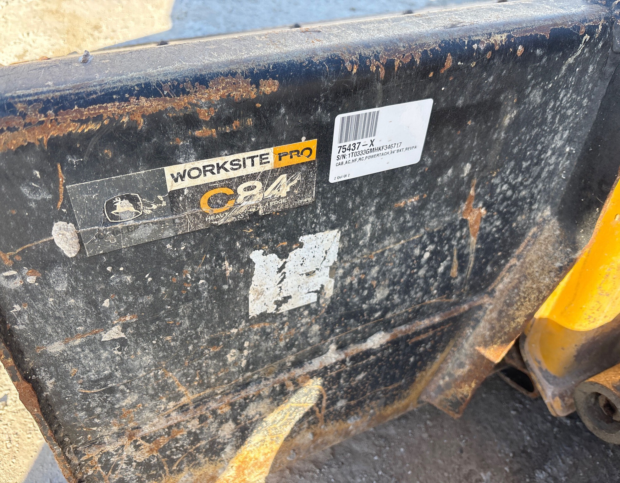 2019 John Deere 333G Image 9