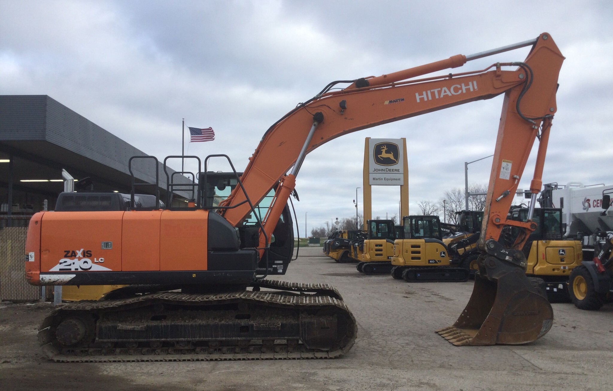 2017 Hitachi ZX210-6 Image 1