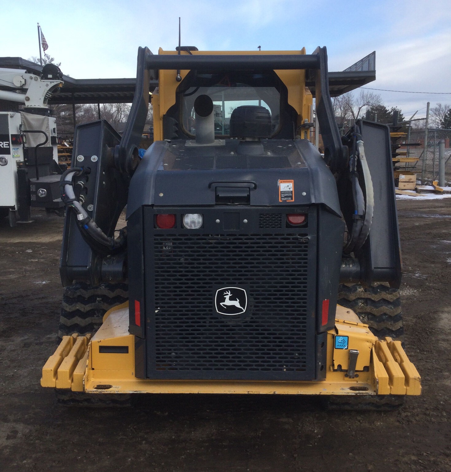 2022 John Deere 333G Image 7
