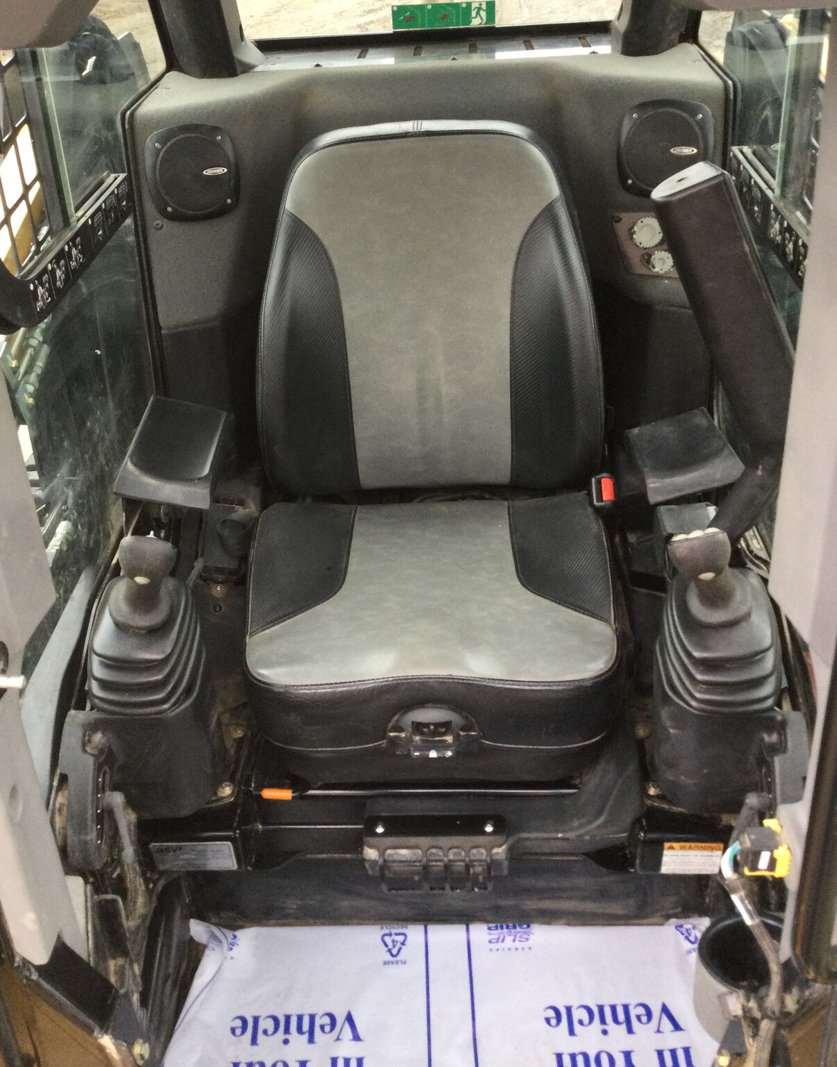 2023 ASV RT75 Image 12