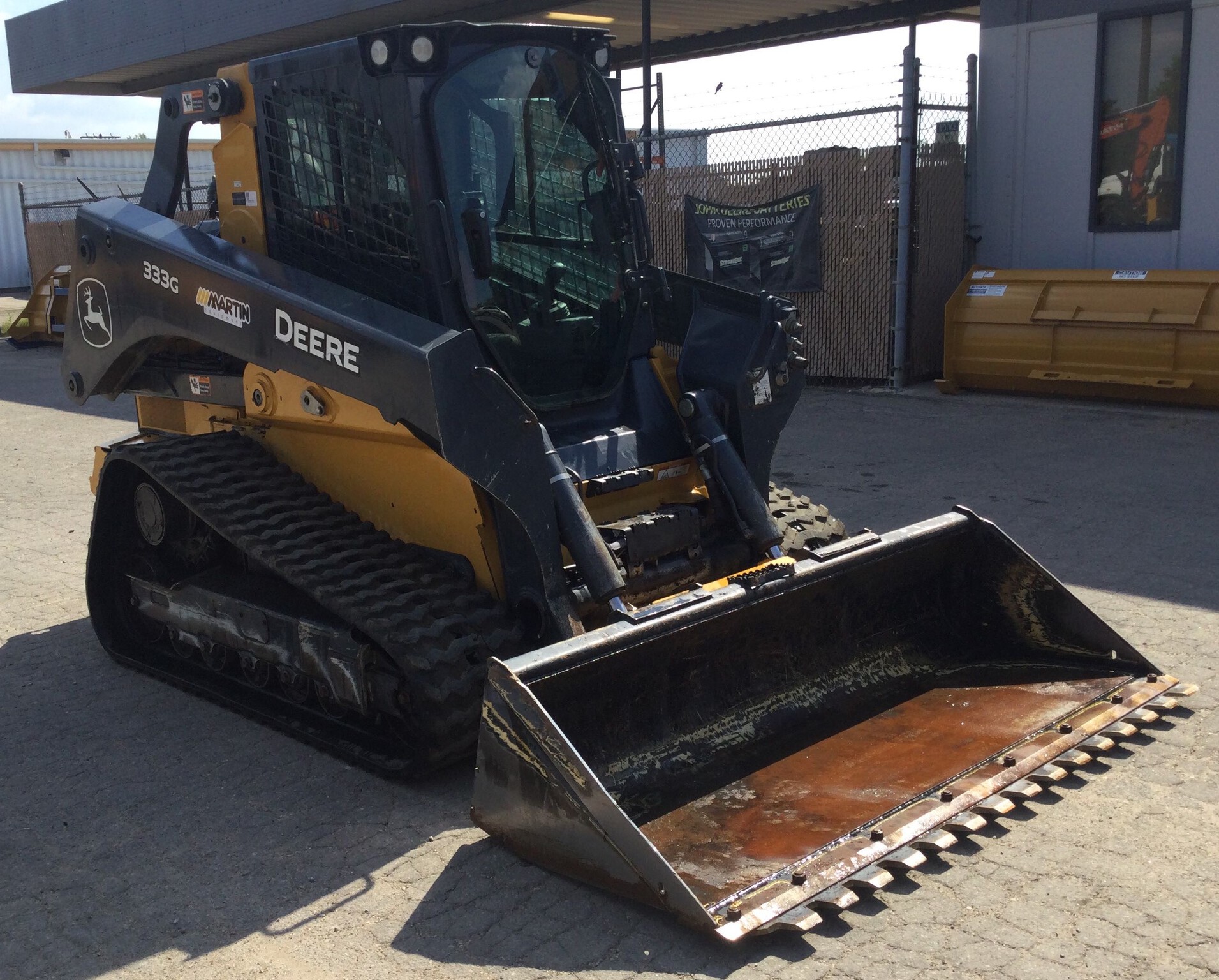 2020 John Deere 333G Image 4