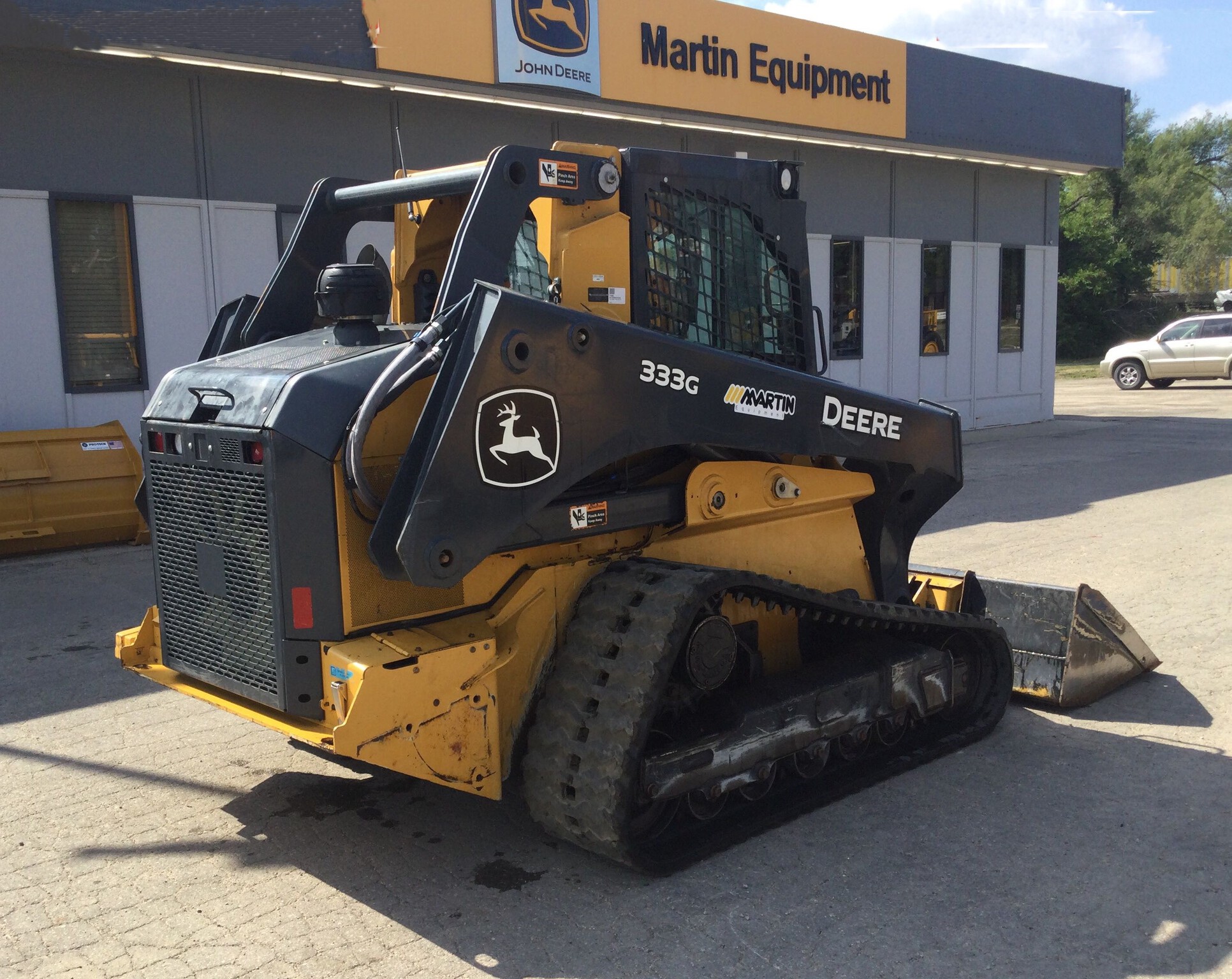 2020 John Deere 333G Image 6