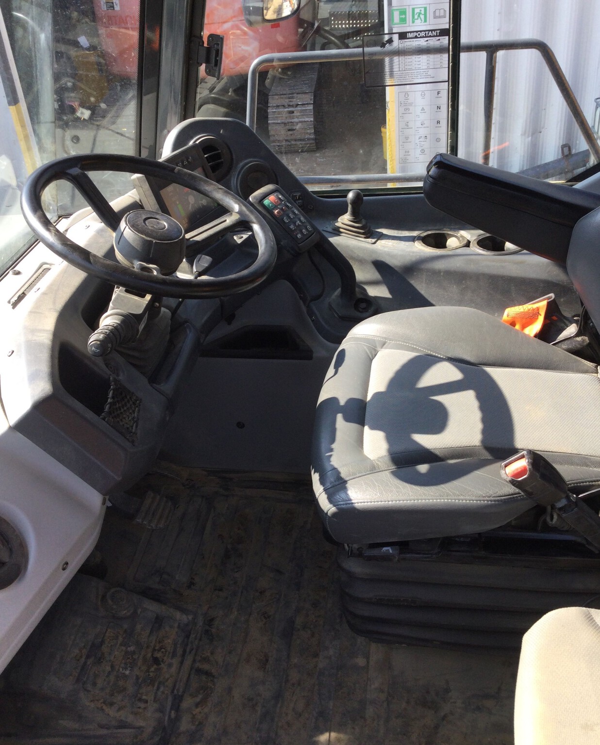 2021 John Deere 460E-II Image 12