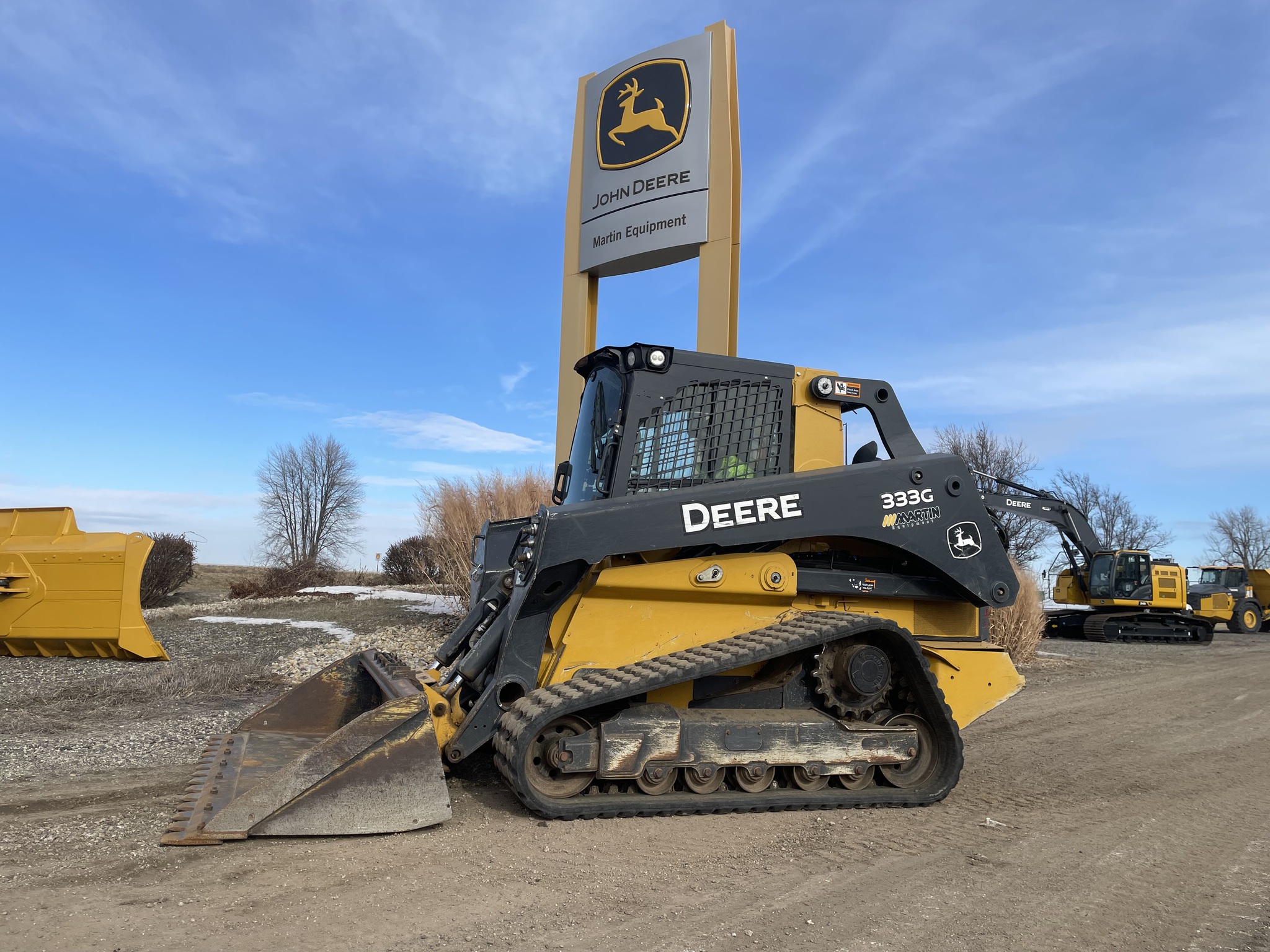 2020 John Deere 333G Image 1