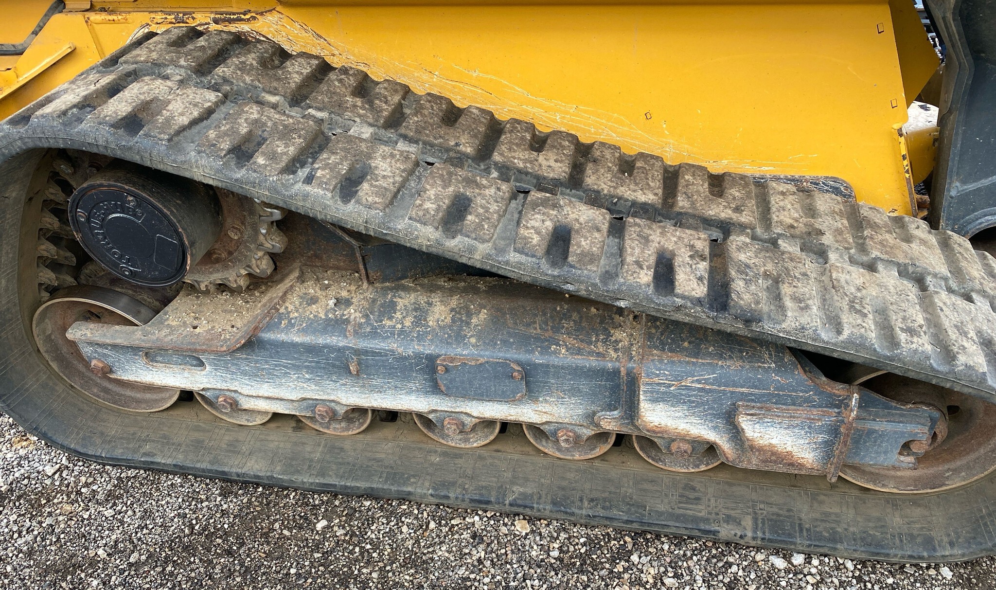 2021 John Deere 333G Image 8