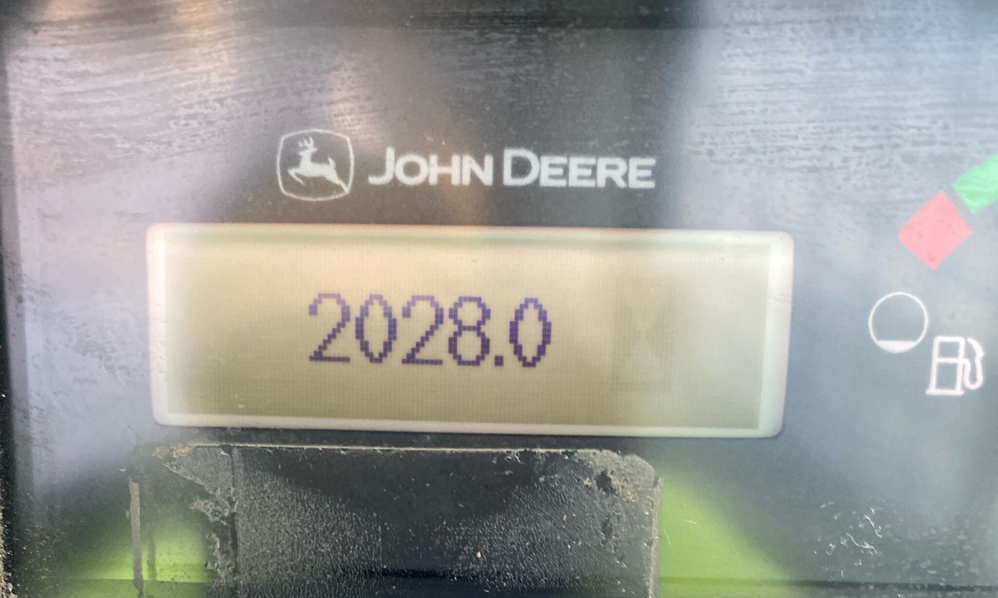 2021 John Deere 333G Image 18