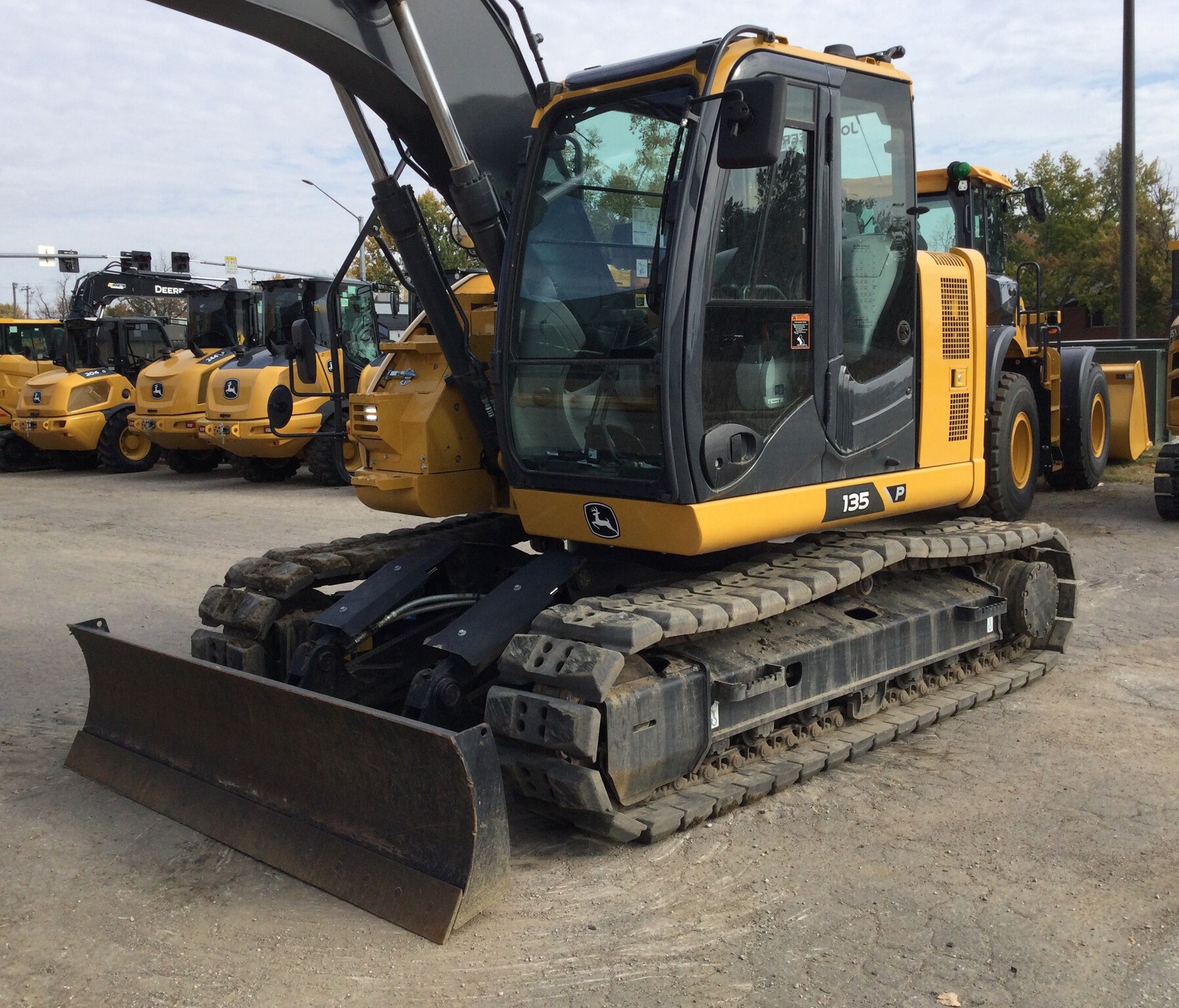 2023 John Deere 135 P Image 7
