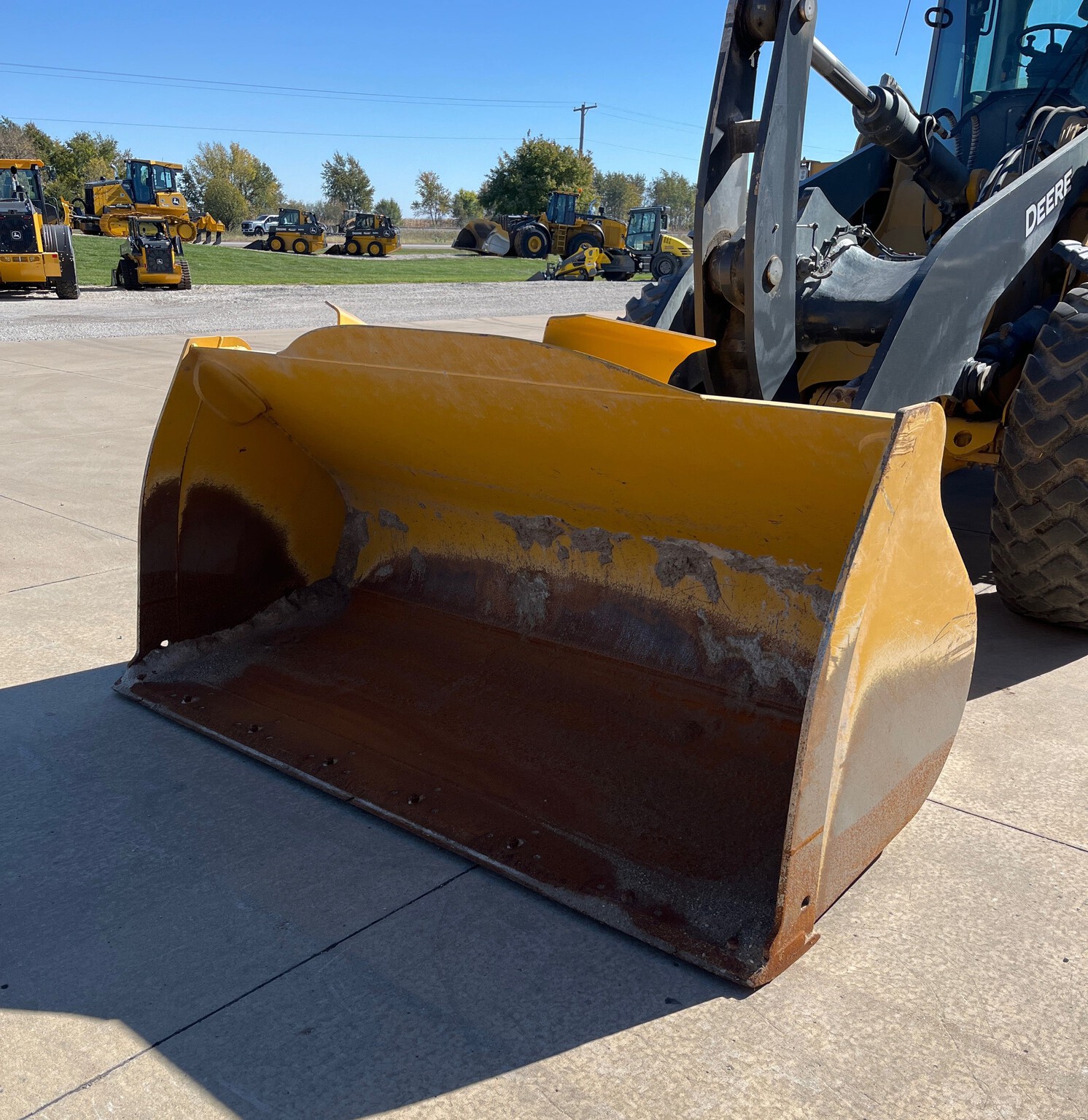 2021 John Deere 624L Image 11