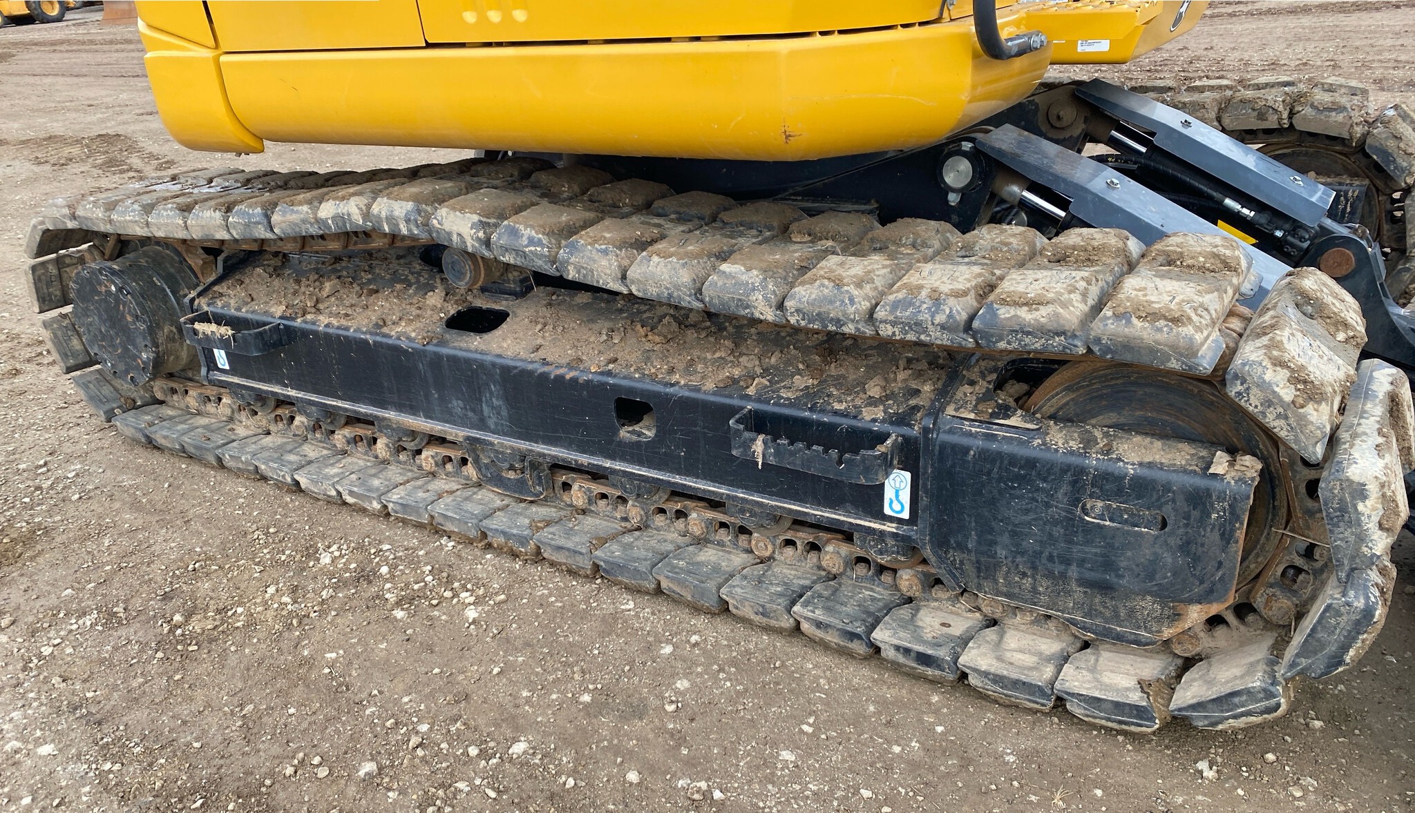 2022 John Deere 135G Image 10