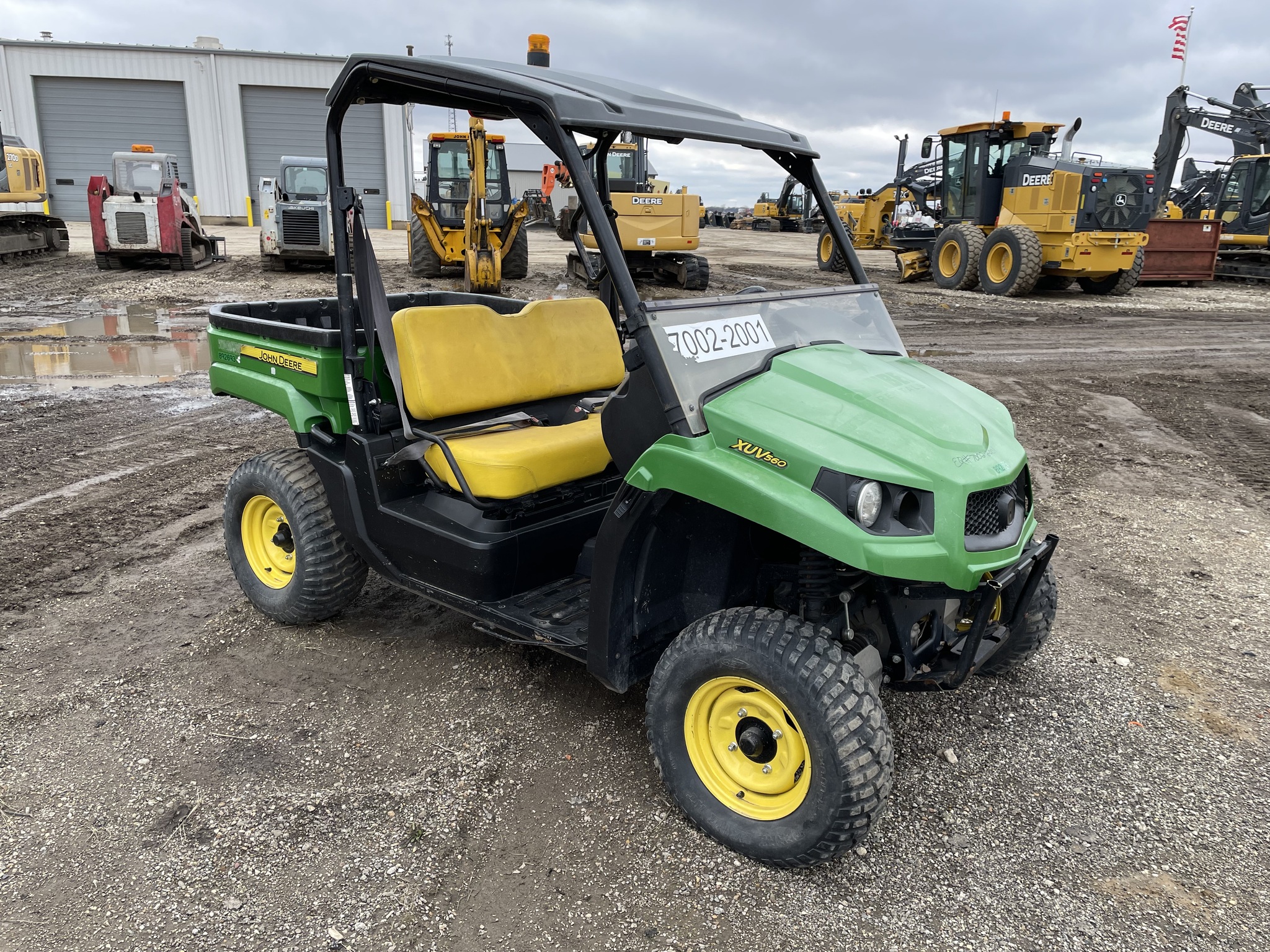 2016 John Deere XUV 560 Image 4