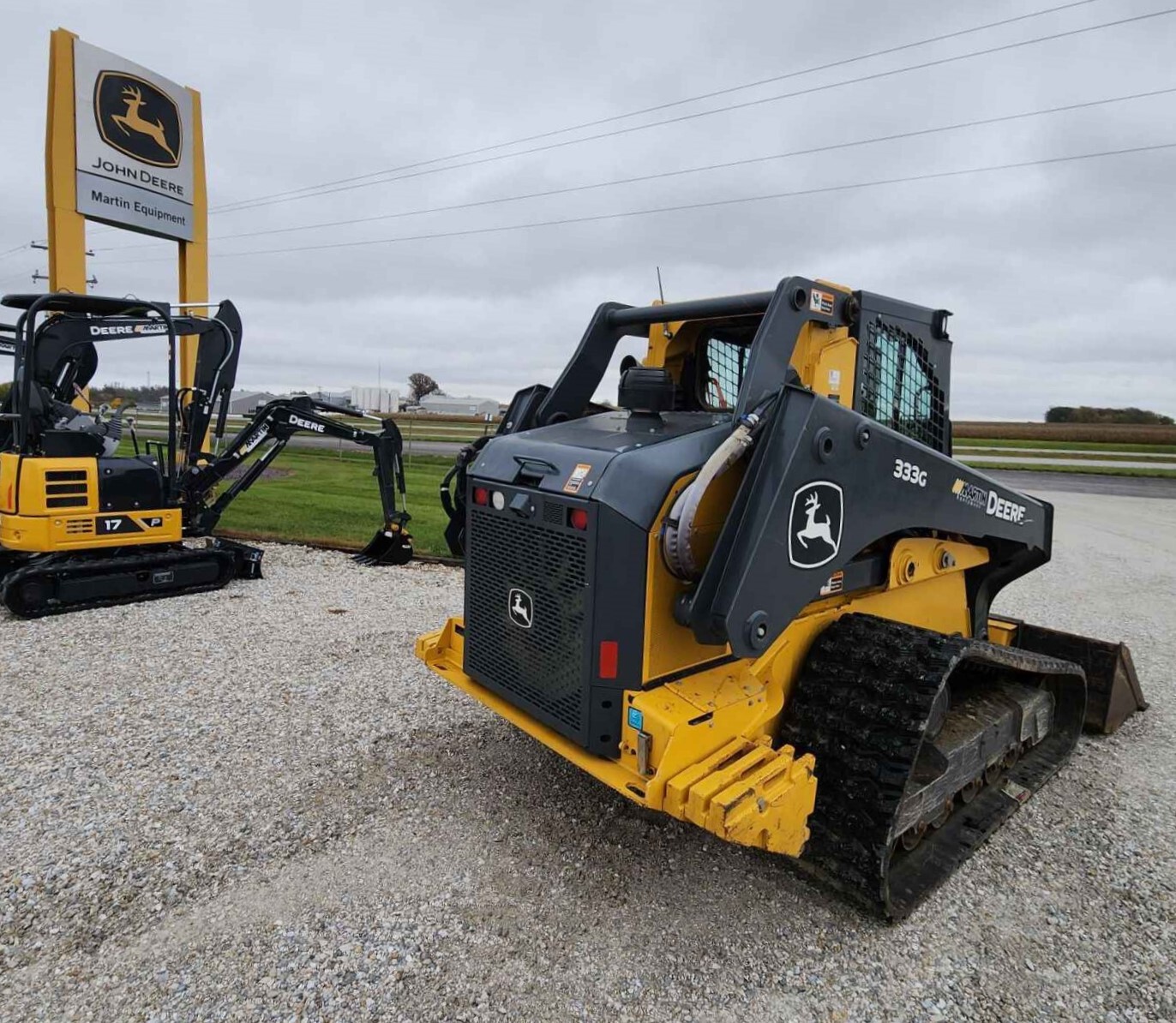2020 John Deere 333G Image 3