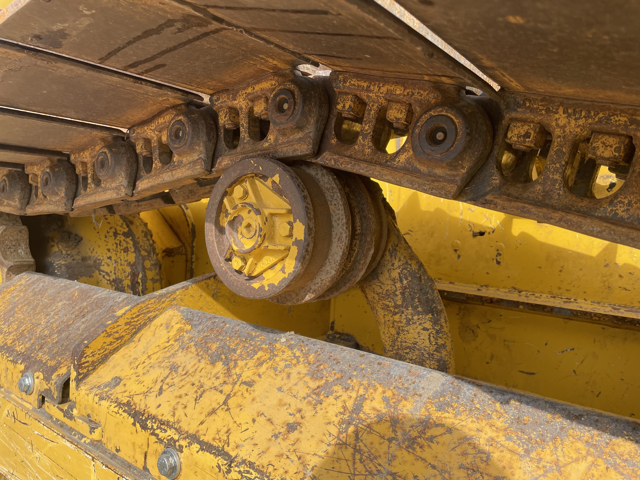 2016 John Deere 450J Image 11