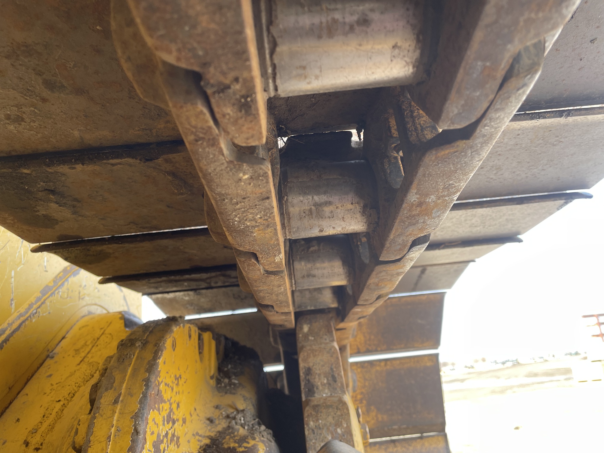 2016 John Deere 450J Image 12