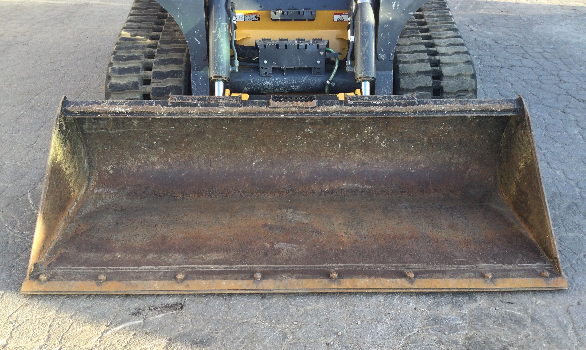 2023 John Deere 333G Image 9