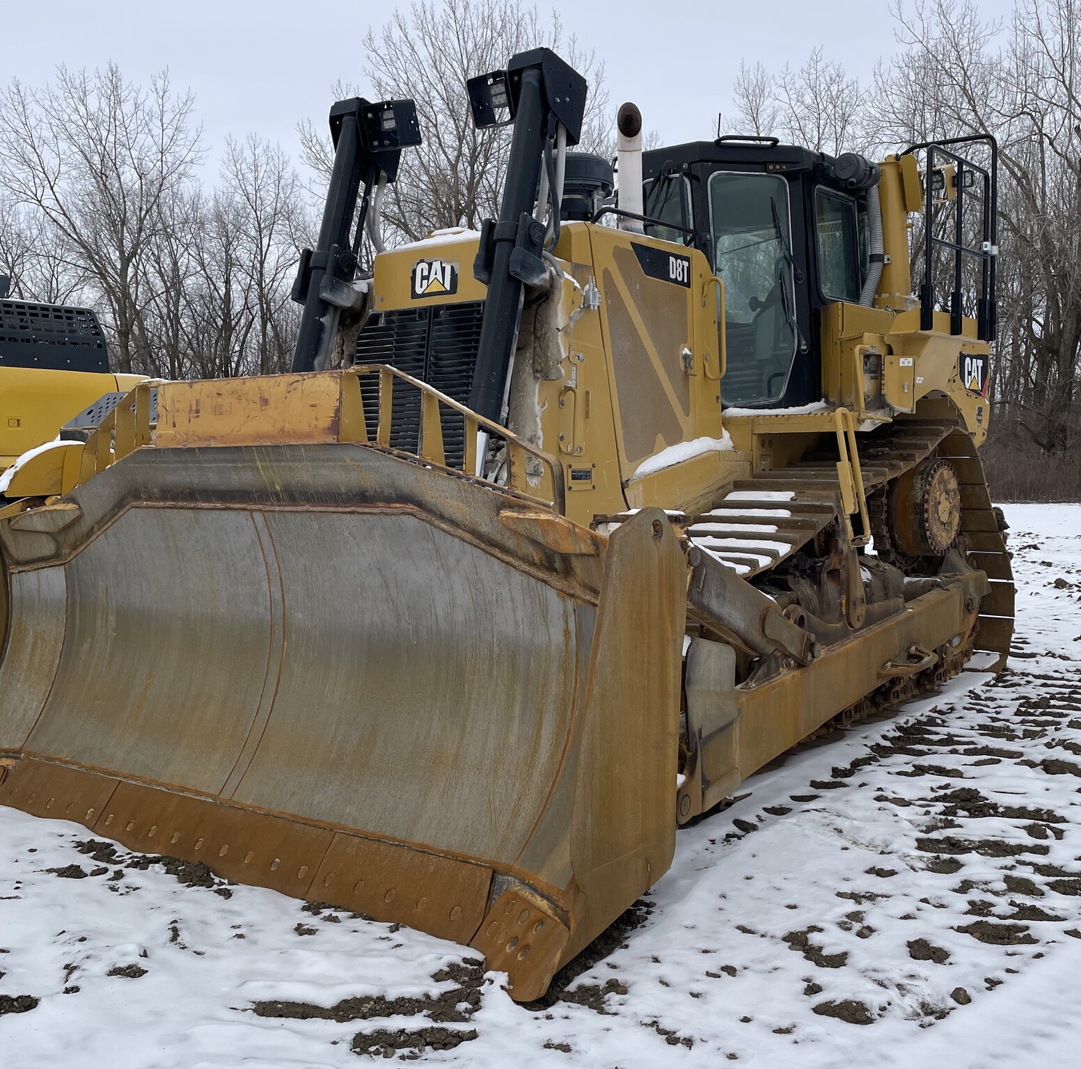 2016 Caterpillar D8T Image 2