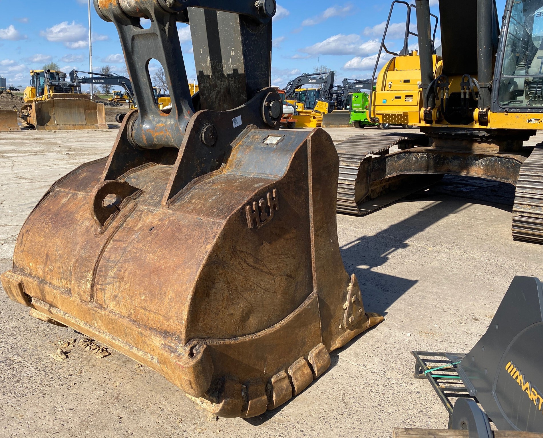 2017 John Deere 350G LC Image 8