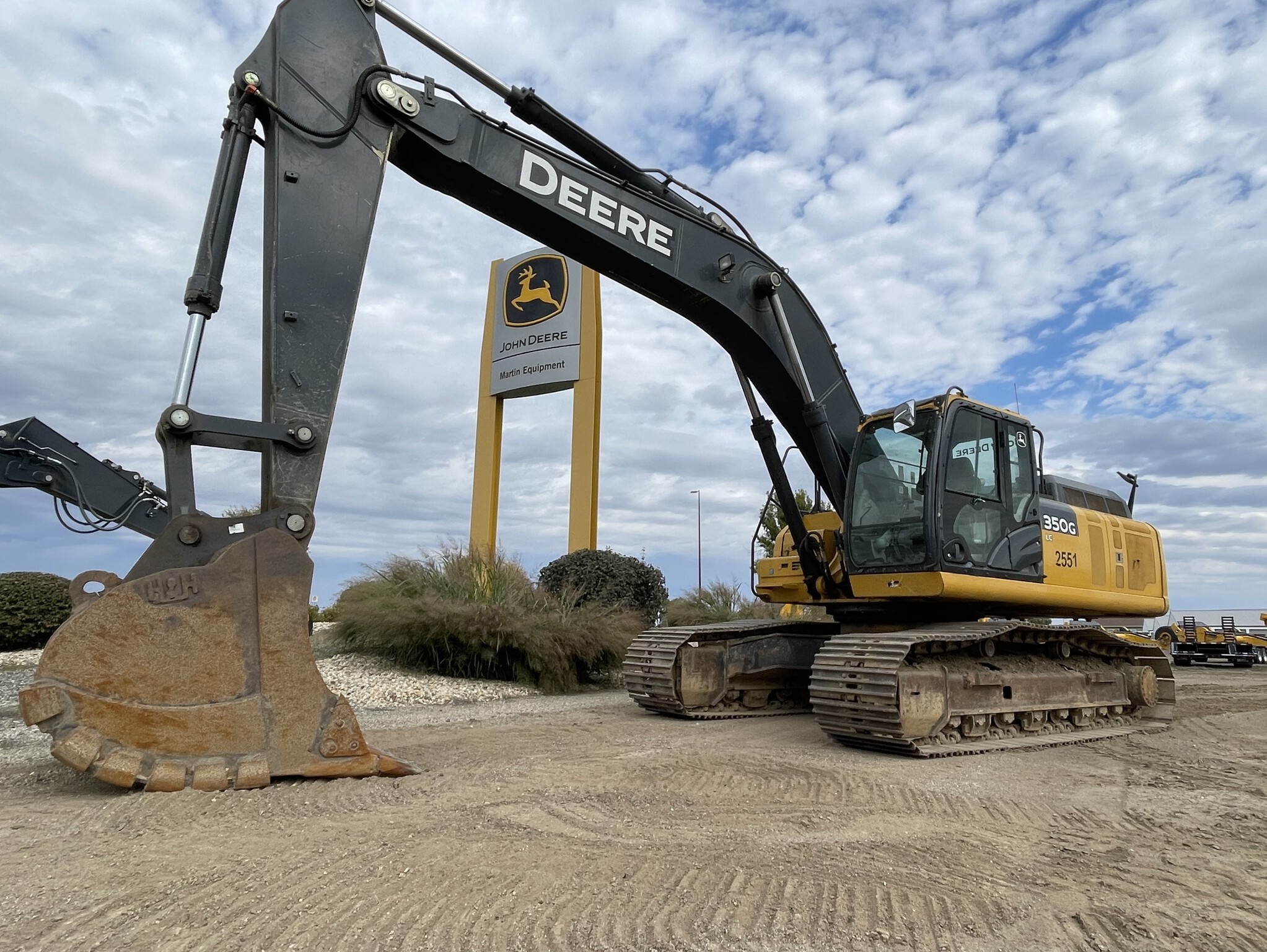2017 John Deere 350G LC Image 1