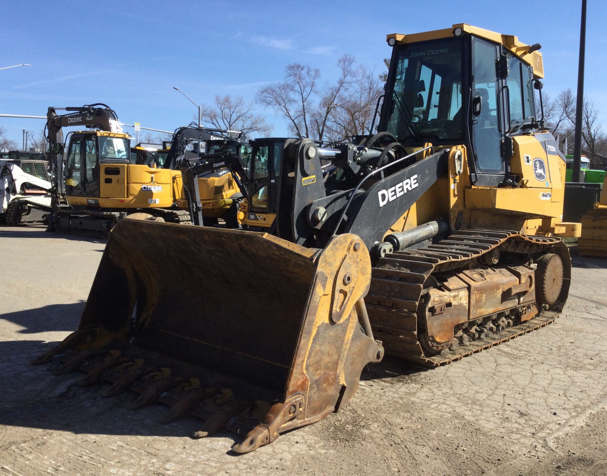 2019 John Deere 755K Image 3