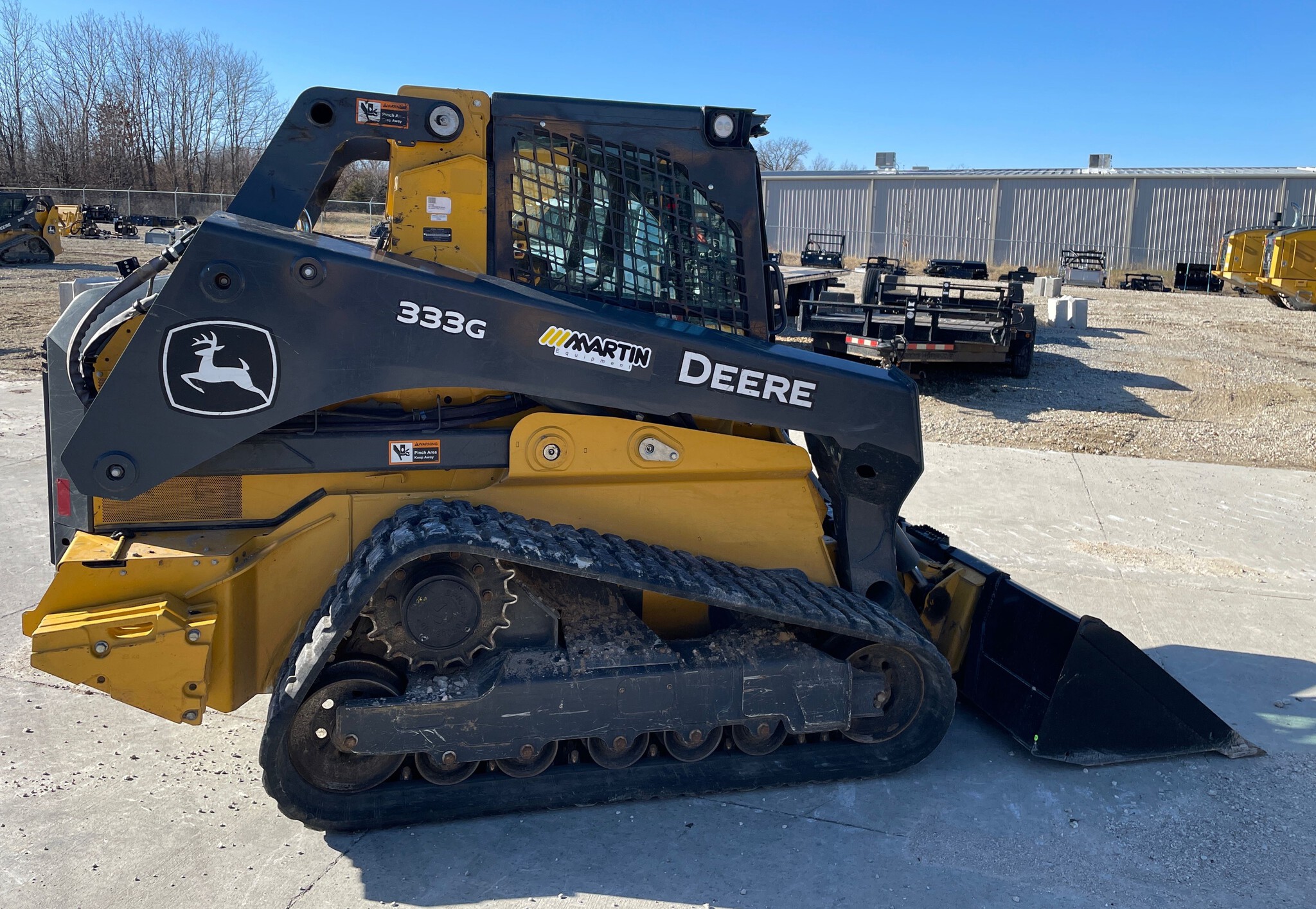 2022 John Deere 333G Image 7