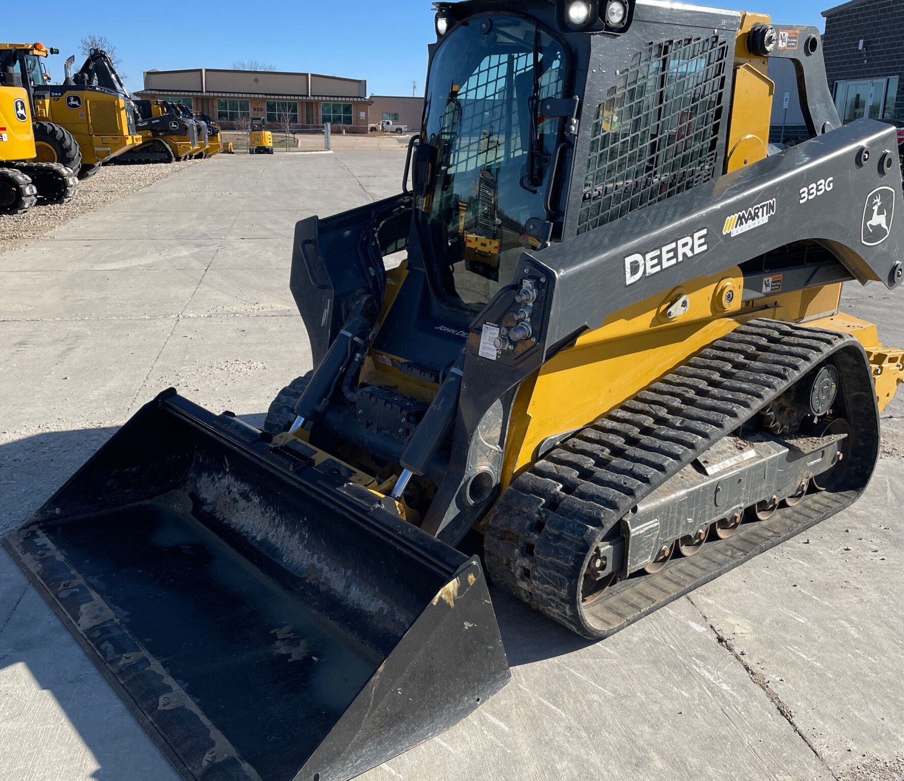 2022 John Deere 333G Image 1