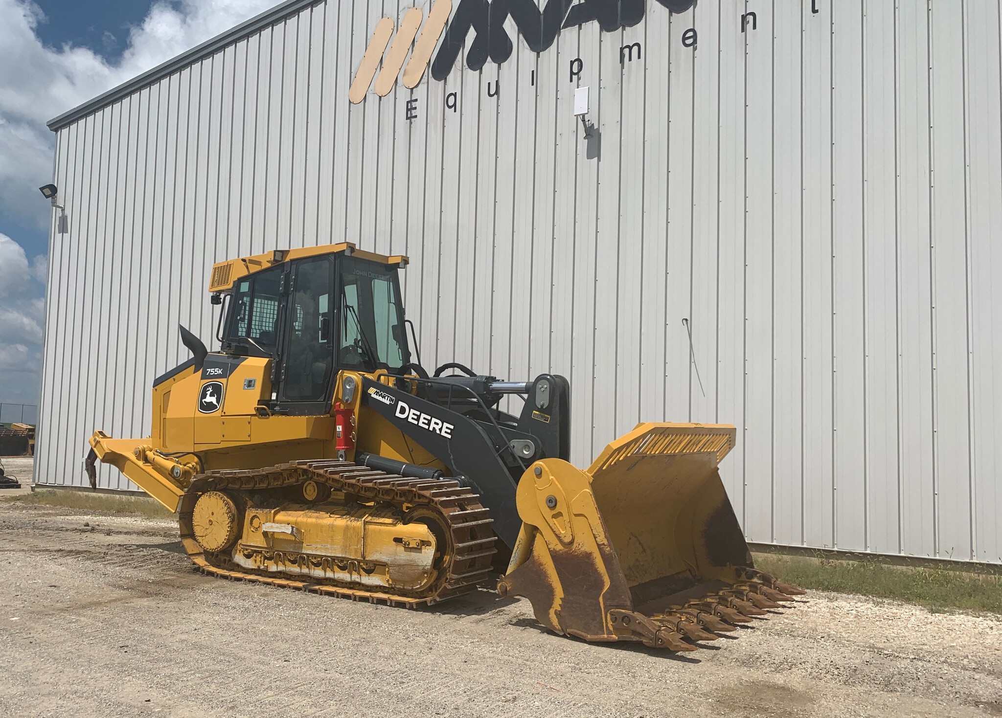 2022 John Deere 755K Image 2