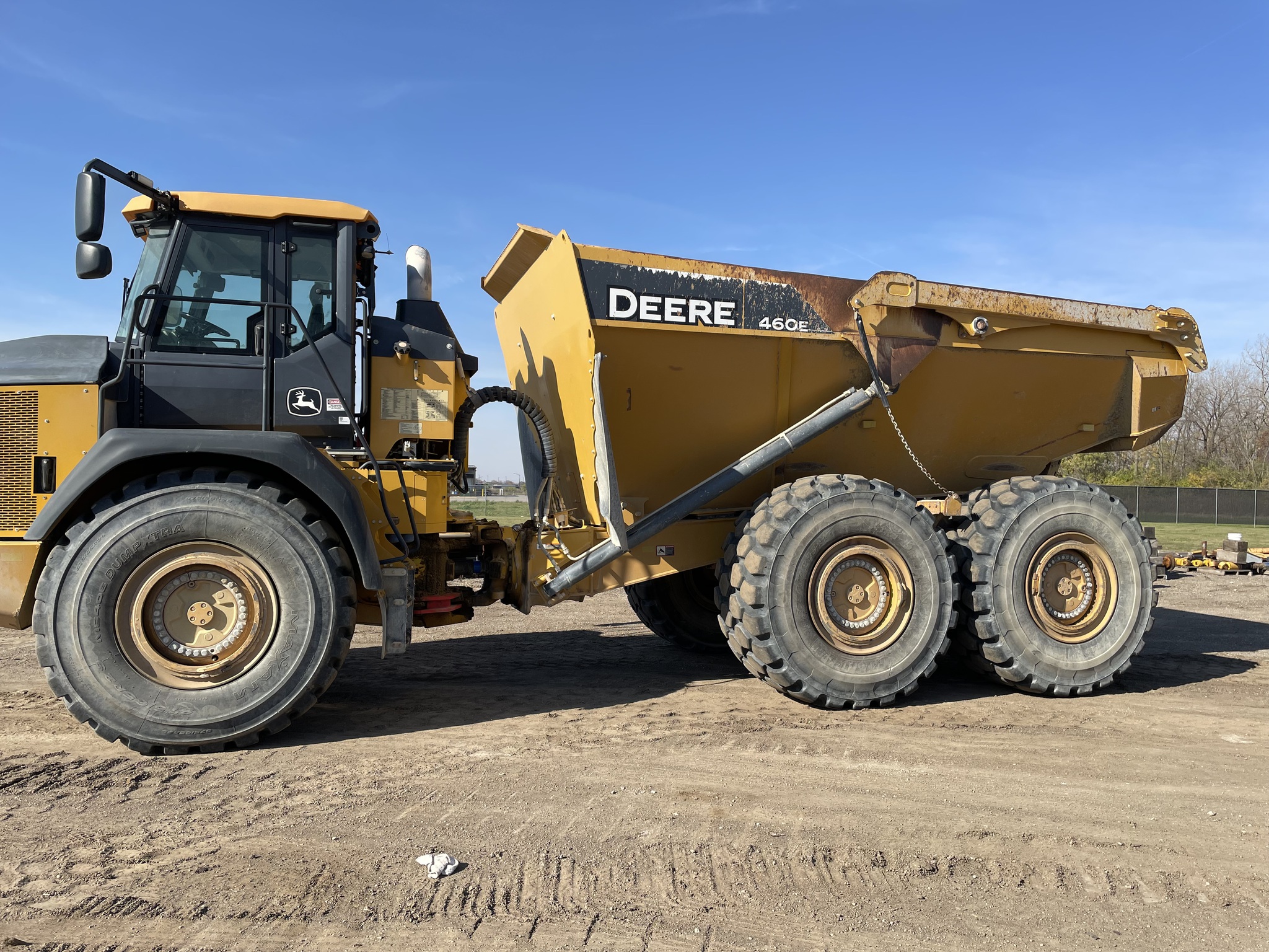 2019 John Deere 460E Image 1