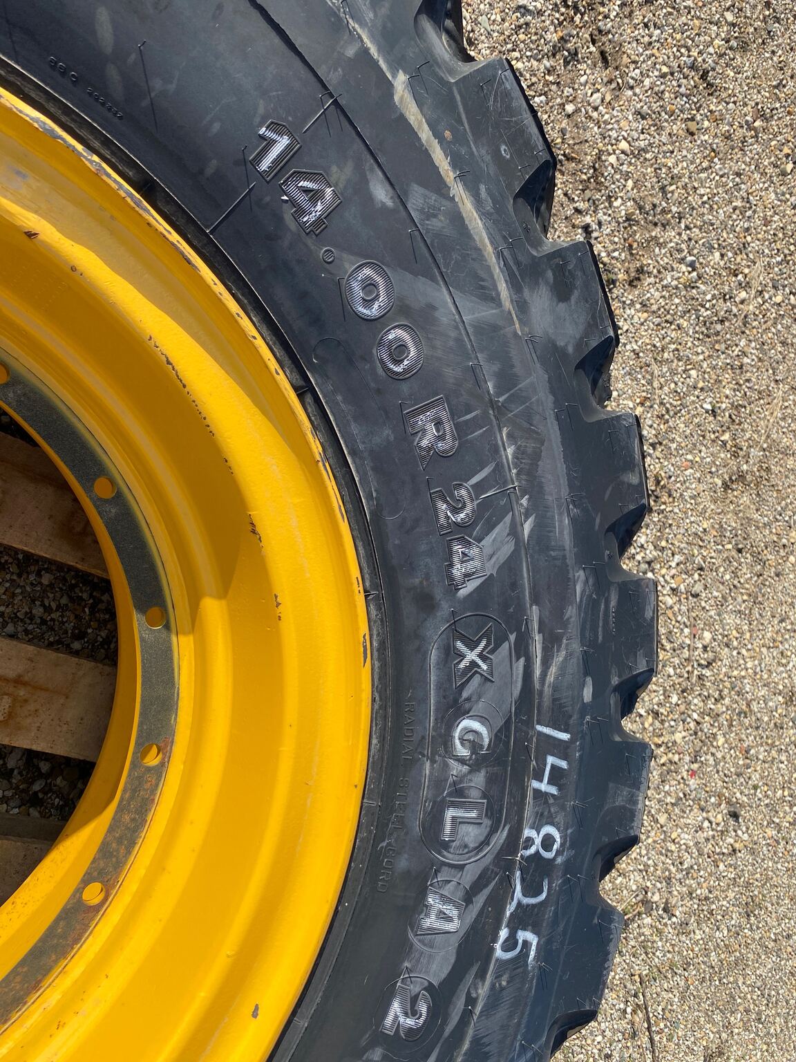 2018 John Deere TIRES Image 5