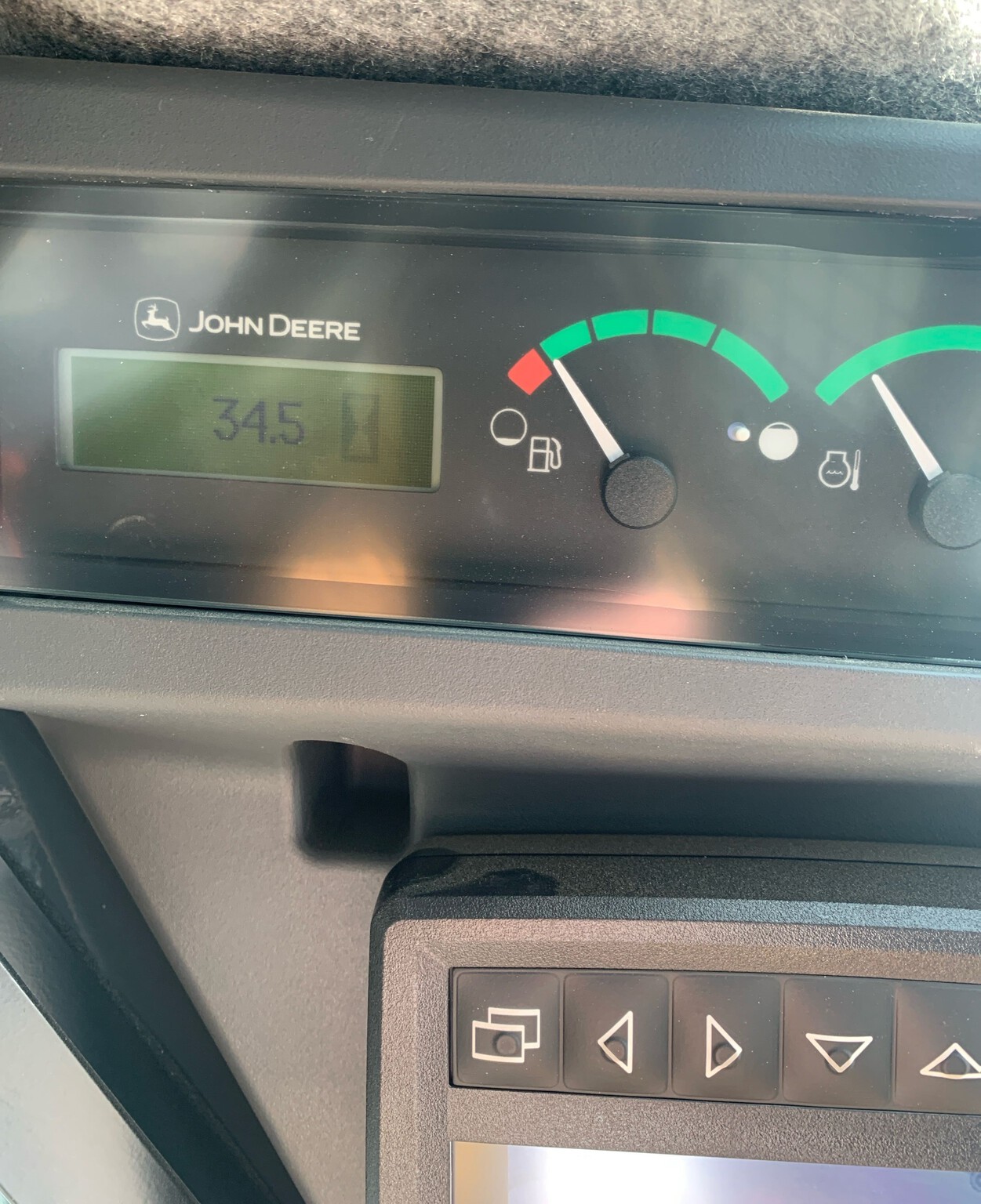 2024 John Deere 333G Image 7