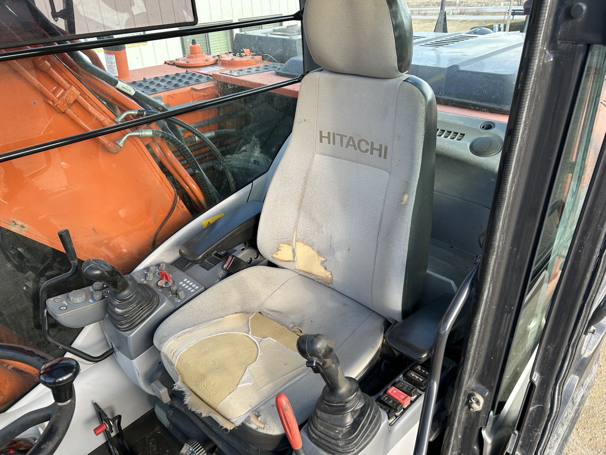 2017 Hitachi ZX190-5 Image 8