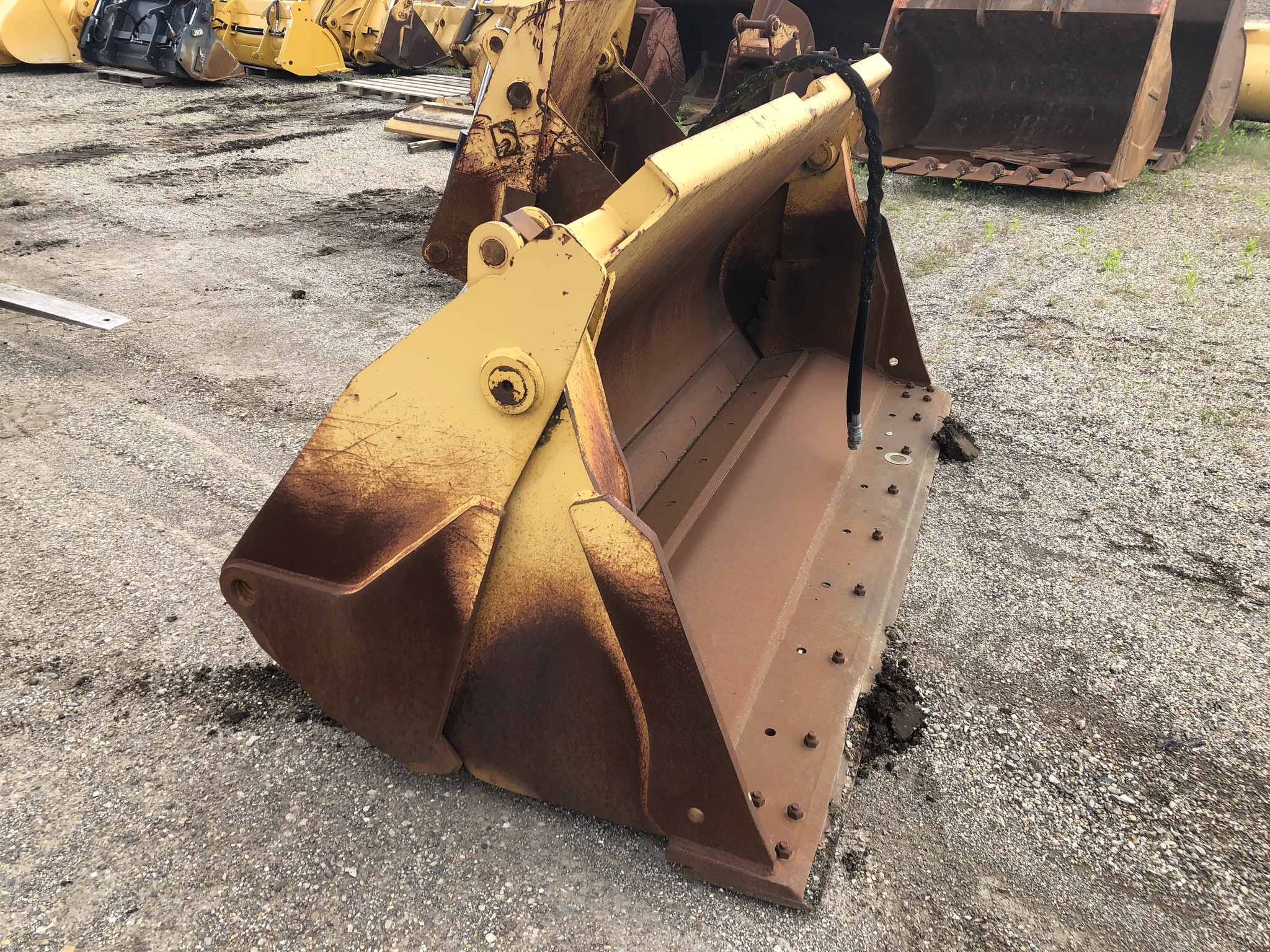 2008 Woods BUCKET Image 3