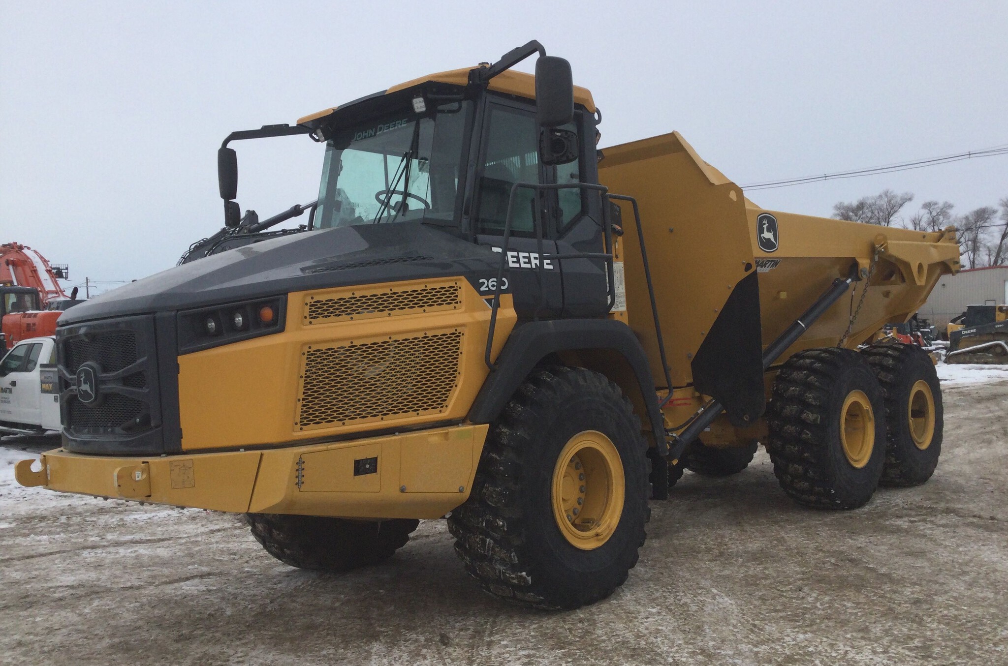 2023 John Deere 260 P Image 1