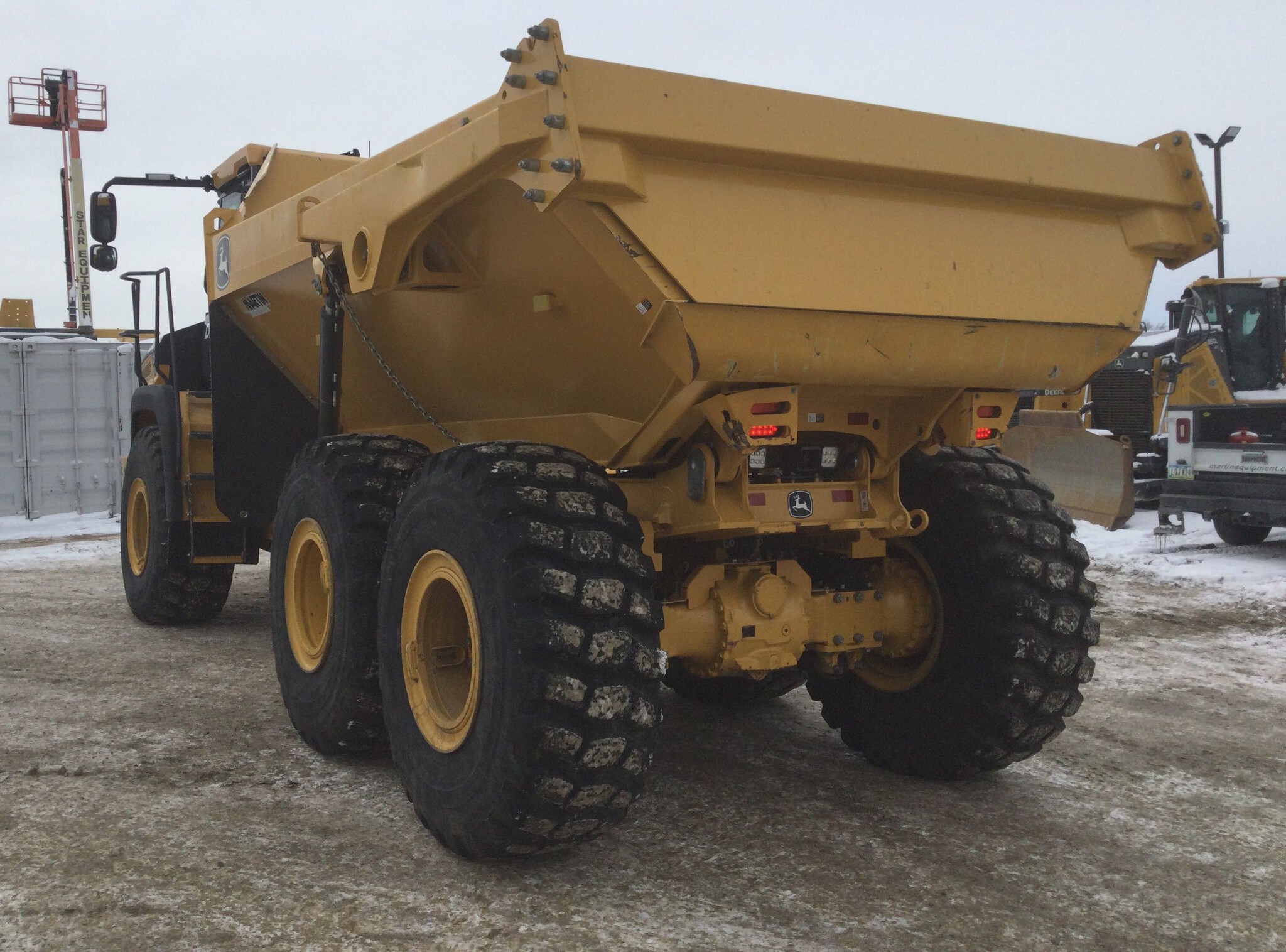 2023 John Deere 260 P Image 6