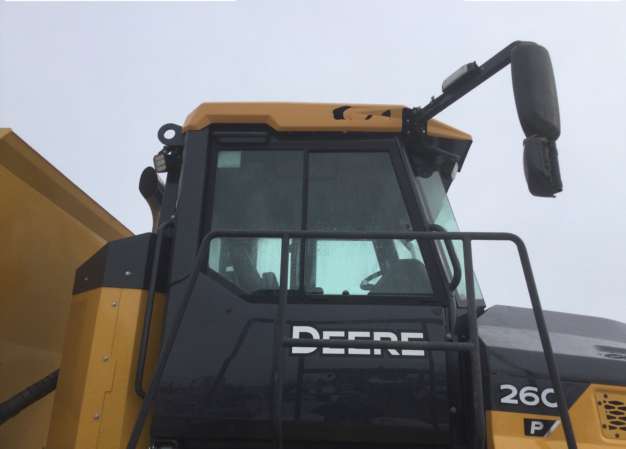 2023 John Deere 260 P Image 9