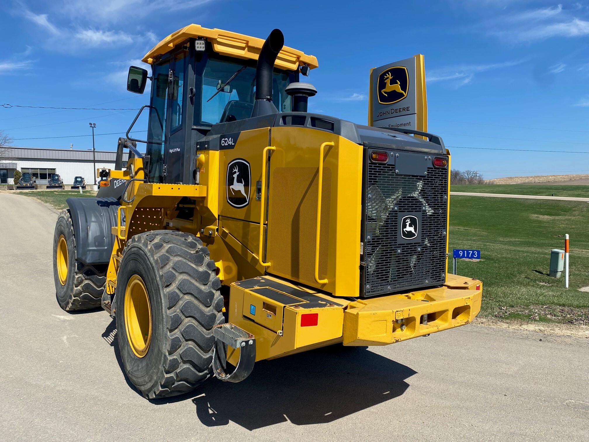 2019 John Deere 624L HL Image 6