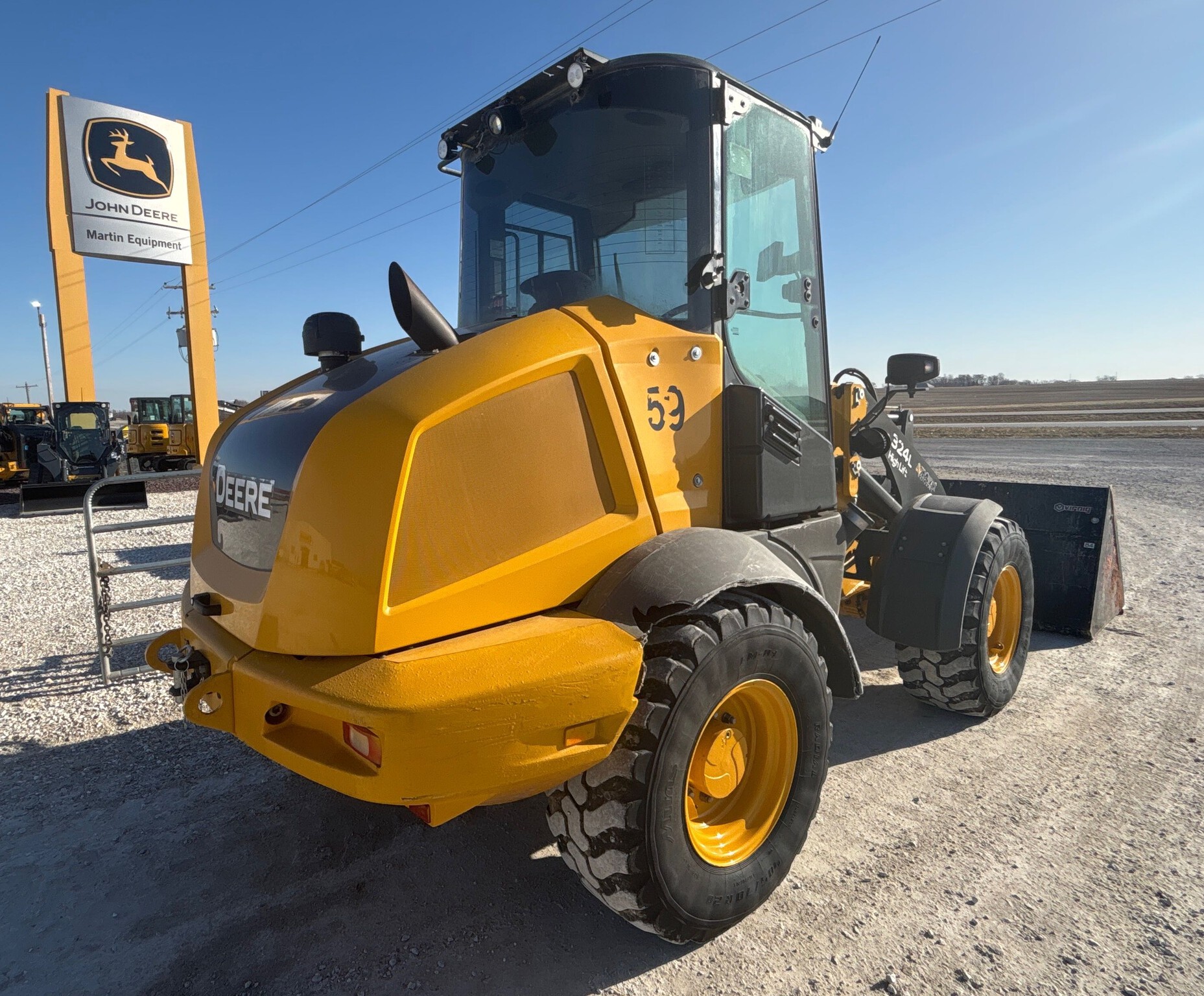 2020 John Deere 324L Image 4