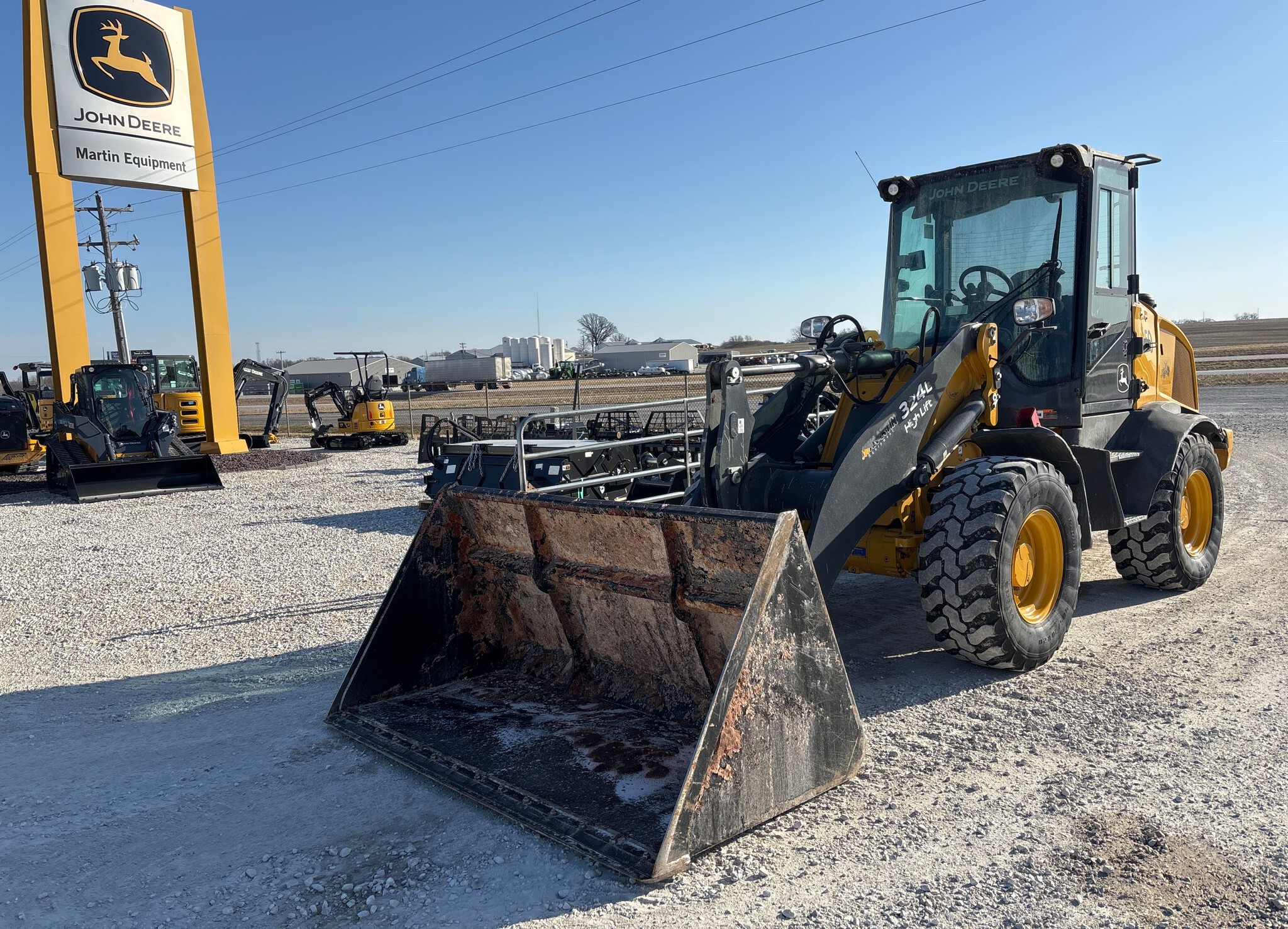2020 John Deere 324L Image 5