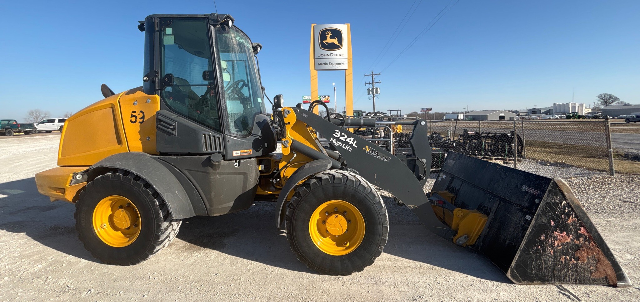 2020 John Deere 324L Image 2