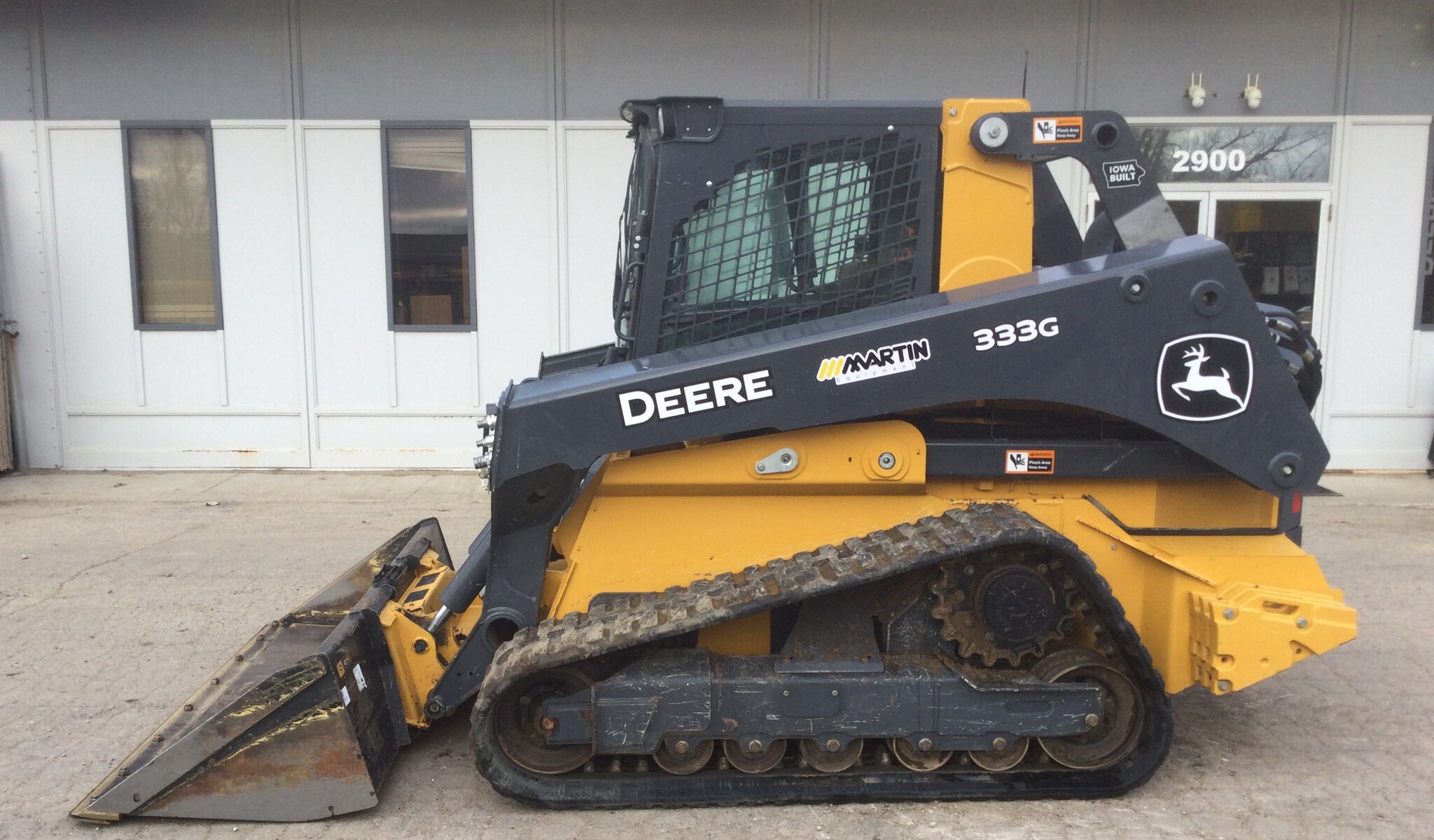 2022 John Deere 333G Image 1