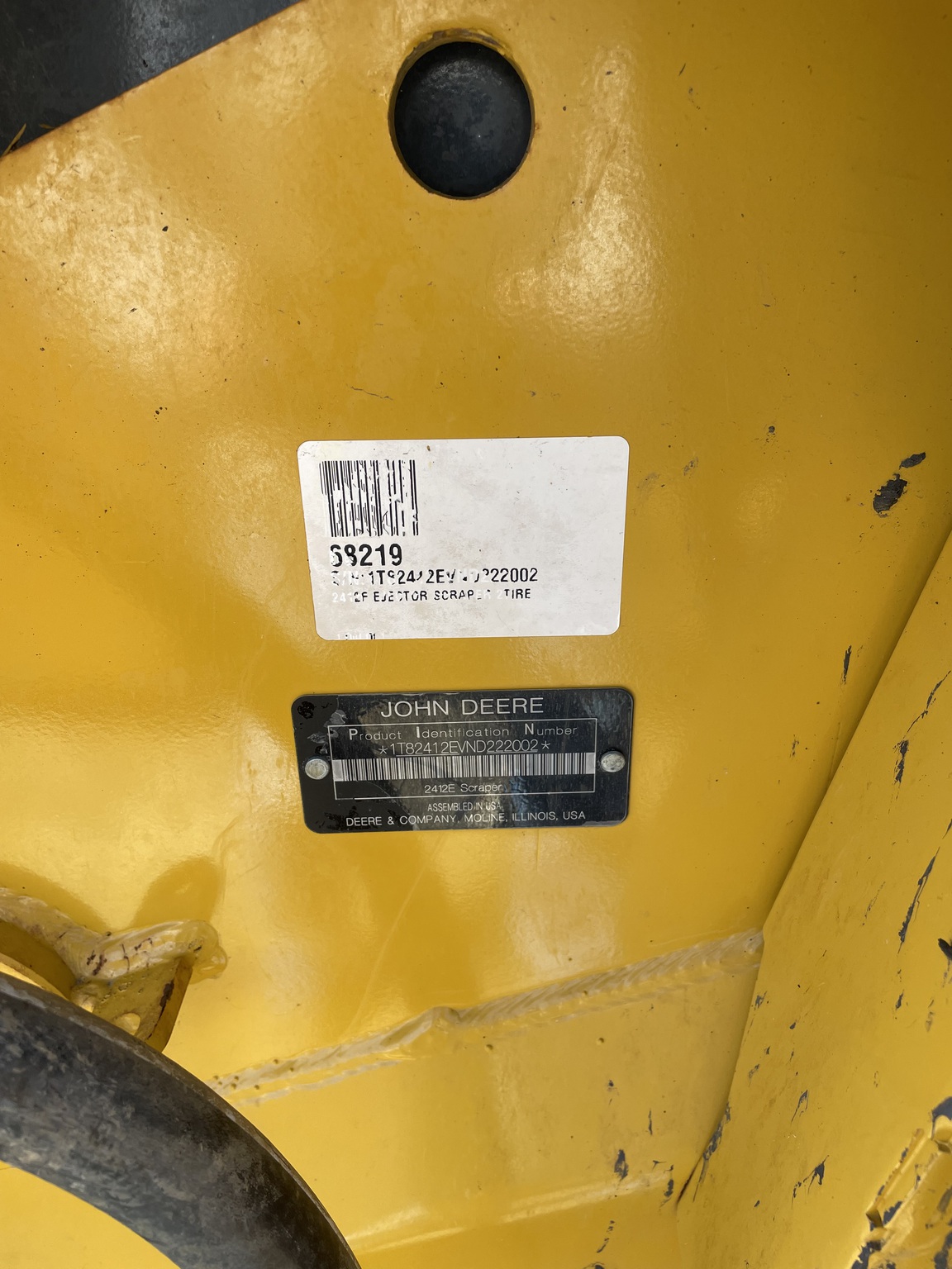 2022 John Deere 2412D E Image 8