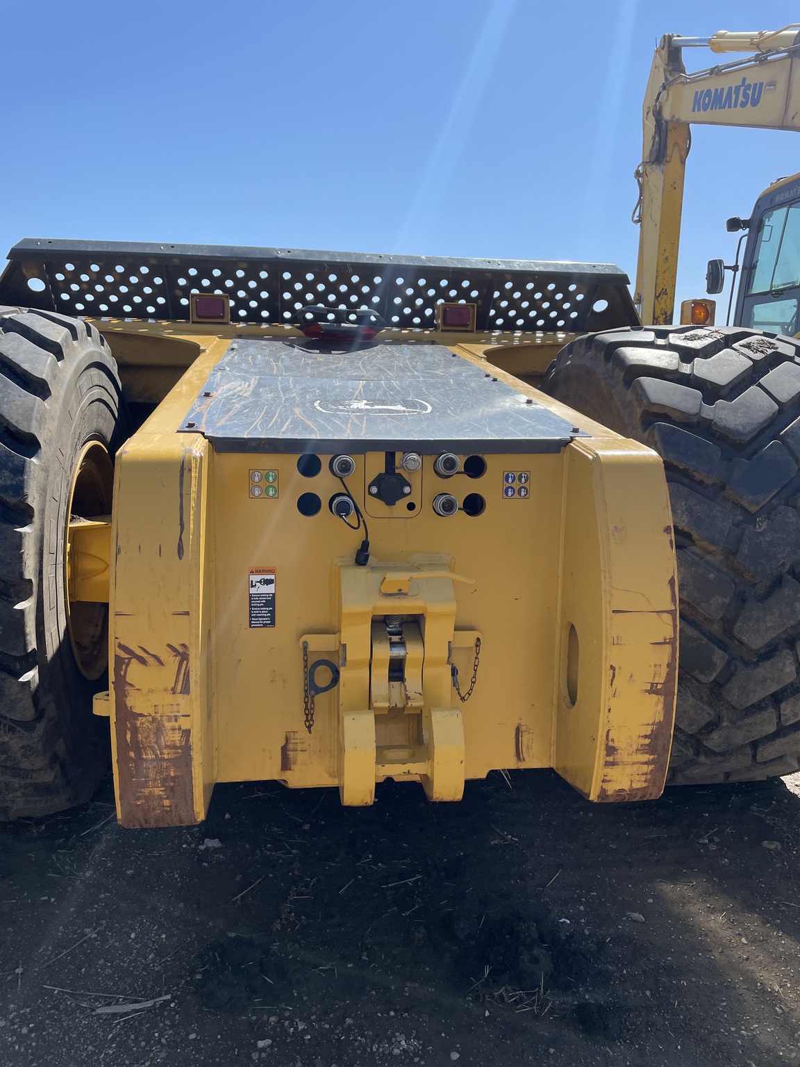 2022 John Deere 2412D E Image 7