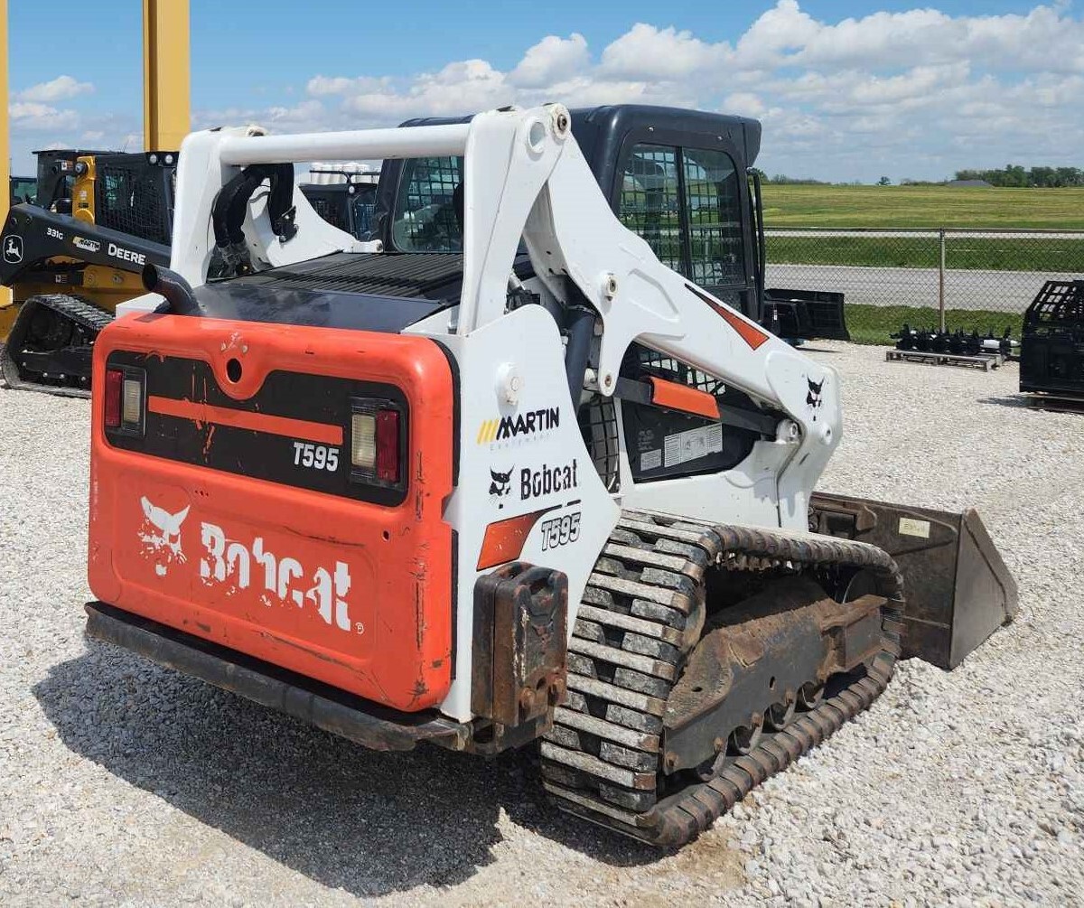 2017 Bobcat T595 Image 4